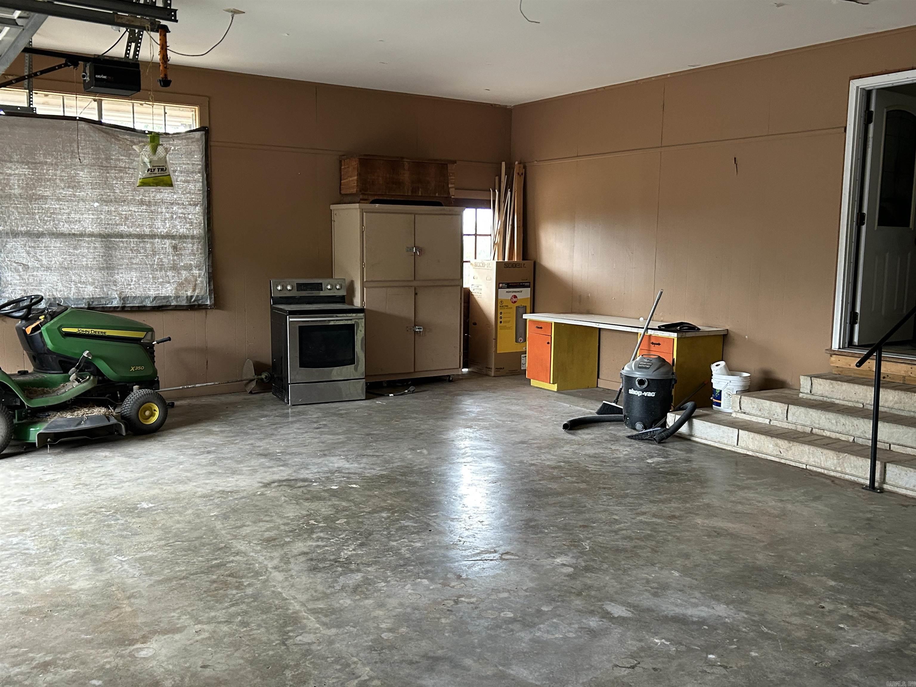 2369 Hwy 64  Morrilton, AR