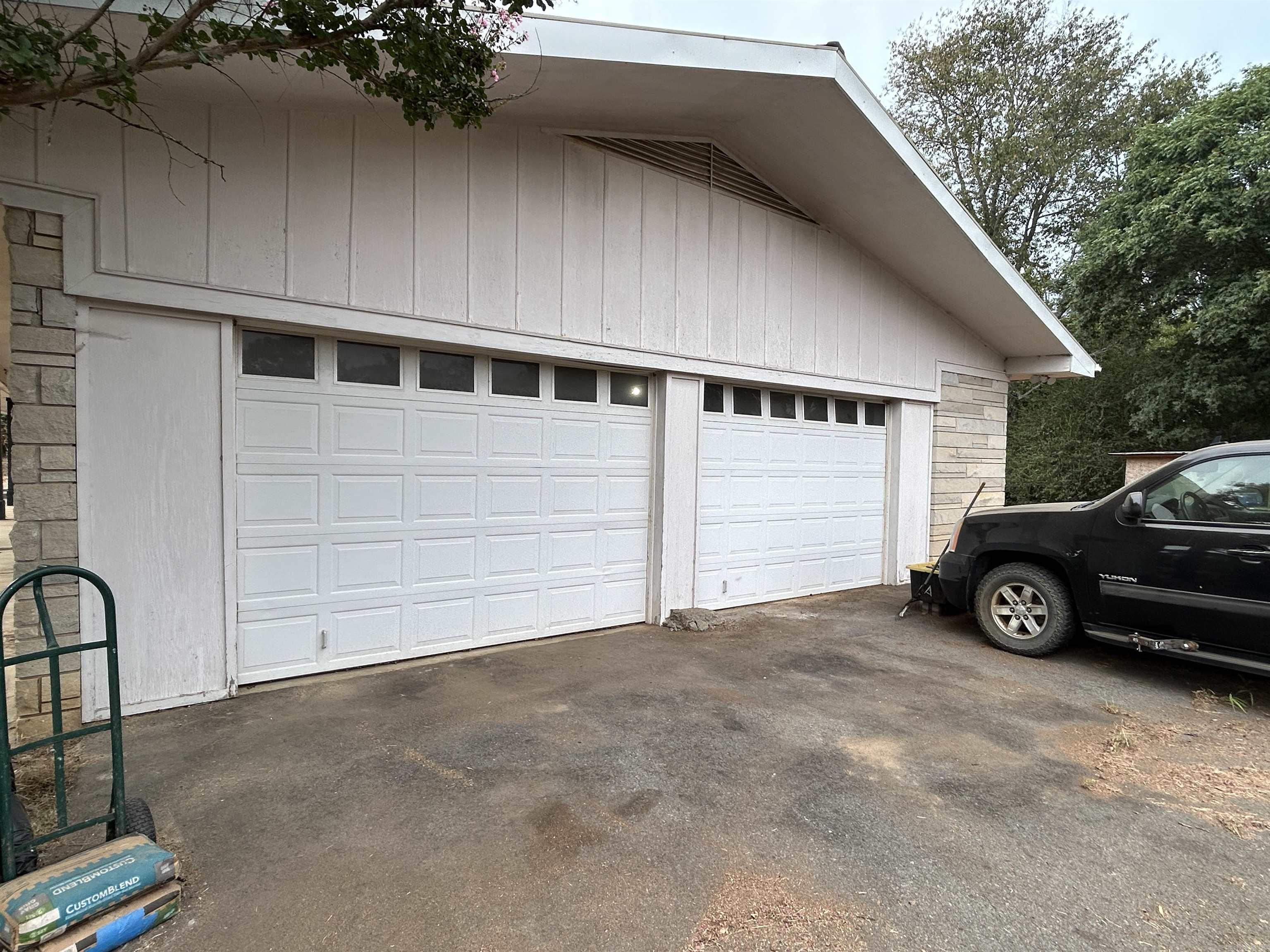 2369 Hwy 64  Morrilton, AR