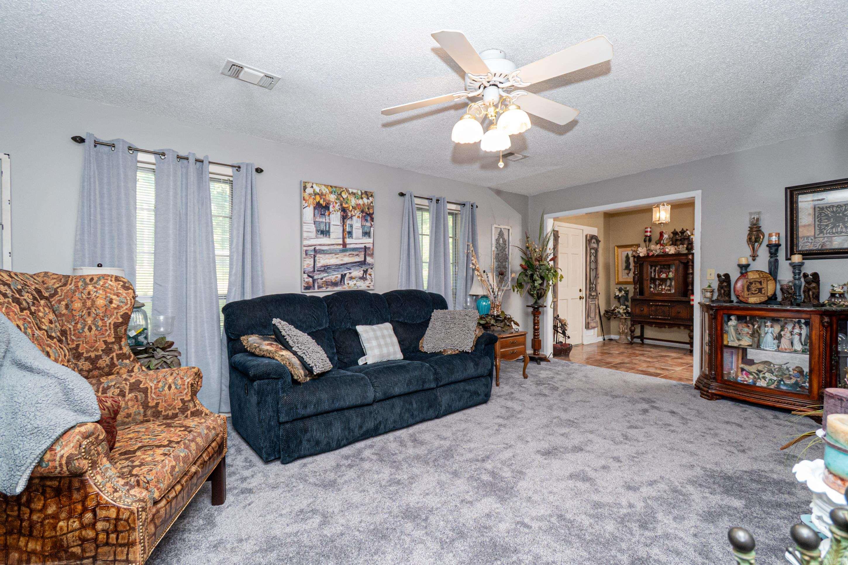 1125 S Charley's Loop Camden, AR 71701