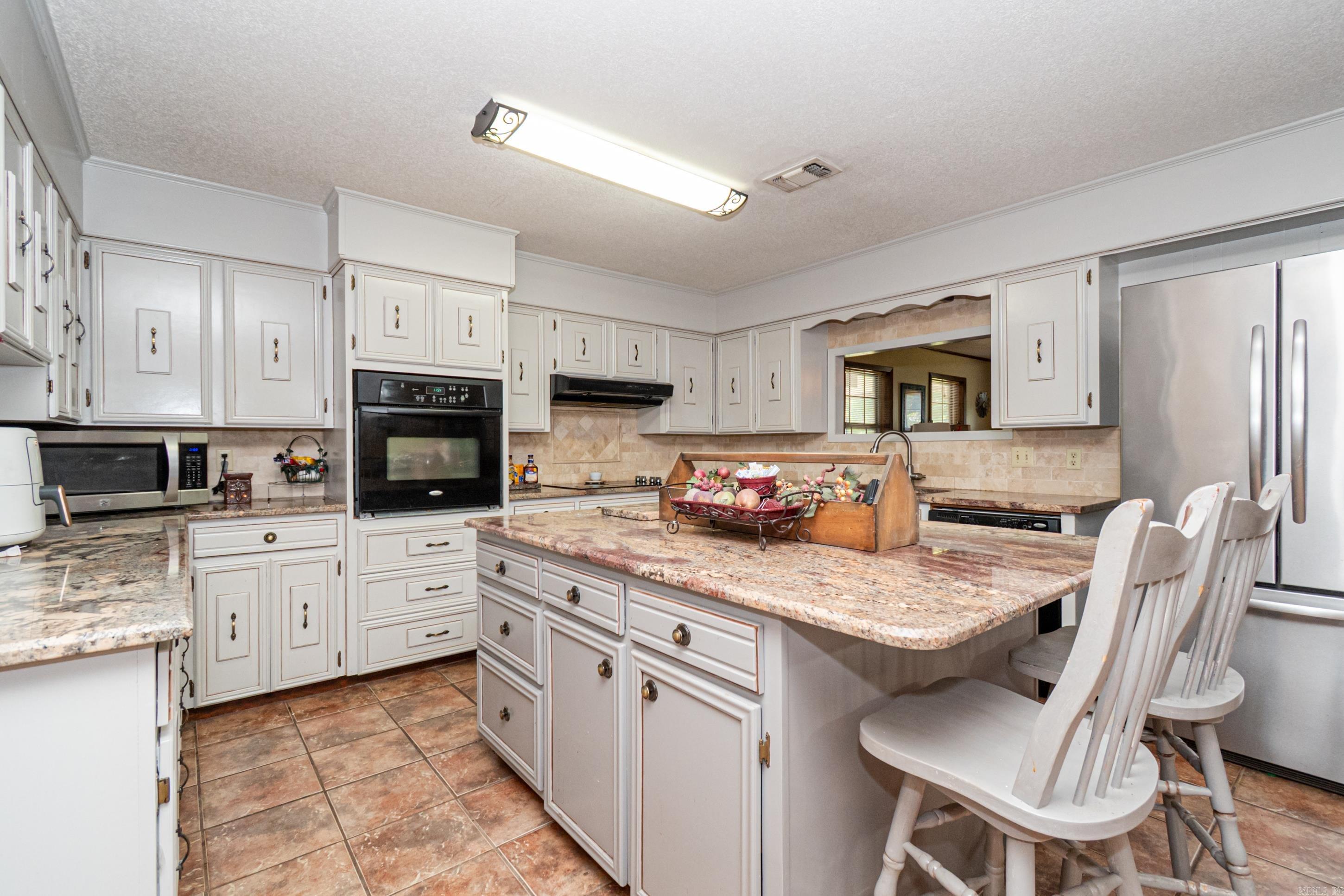 1125 S Charley's Loop Camden, AR 71701