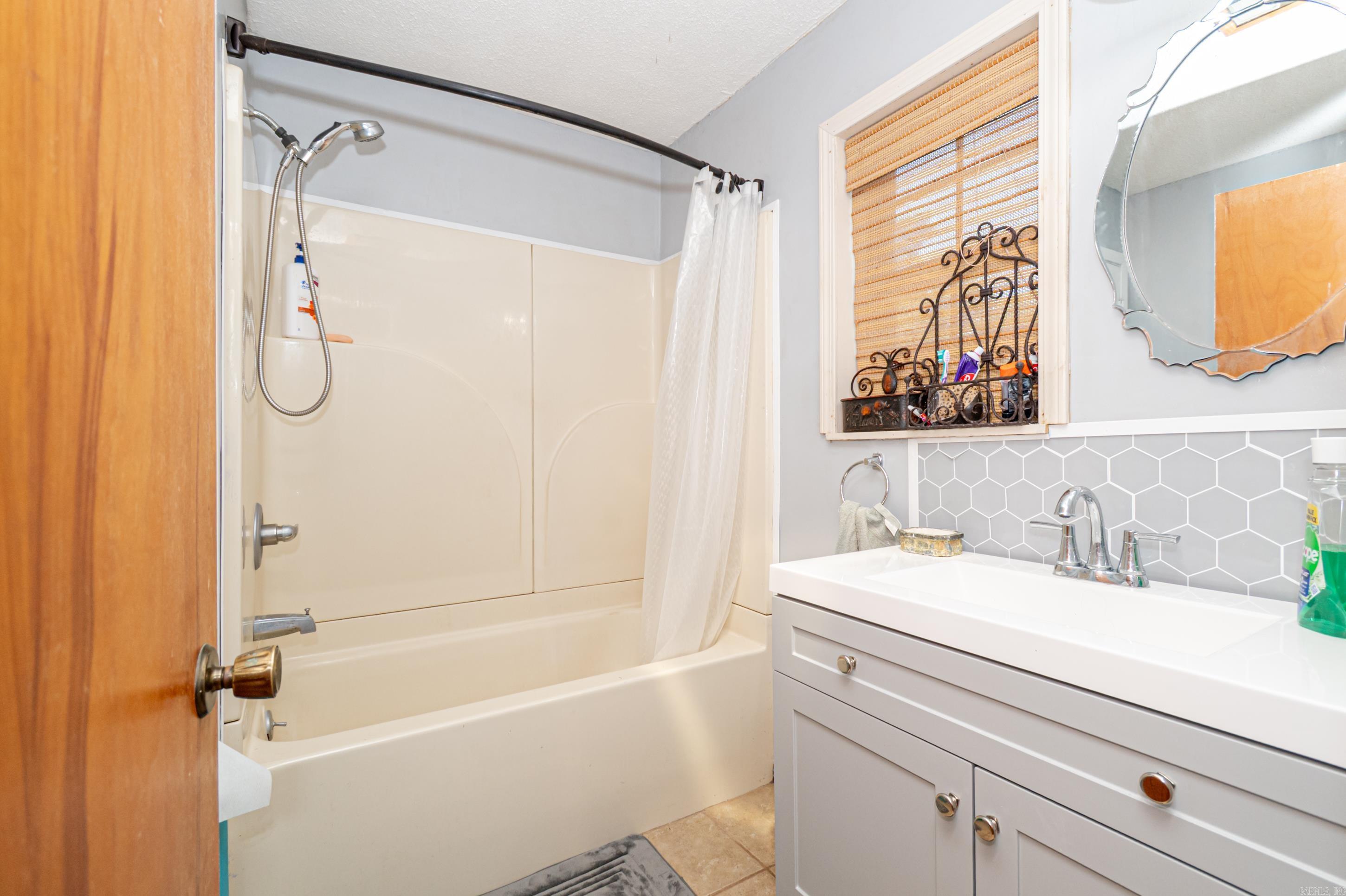 1125 S Charley's Loop Camden, AR 71701