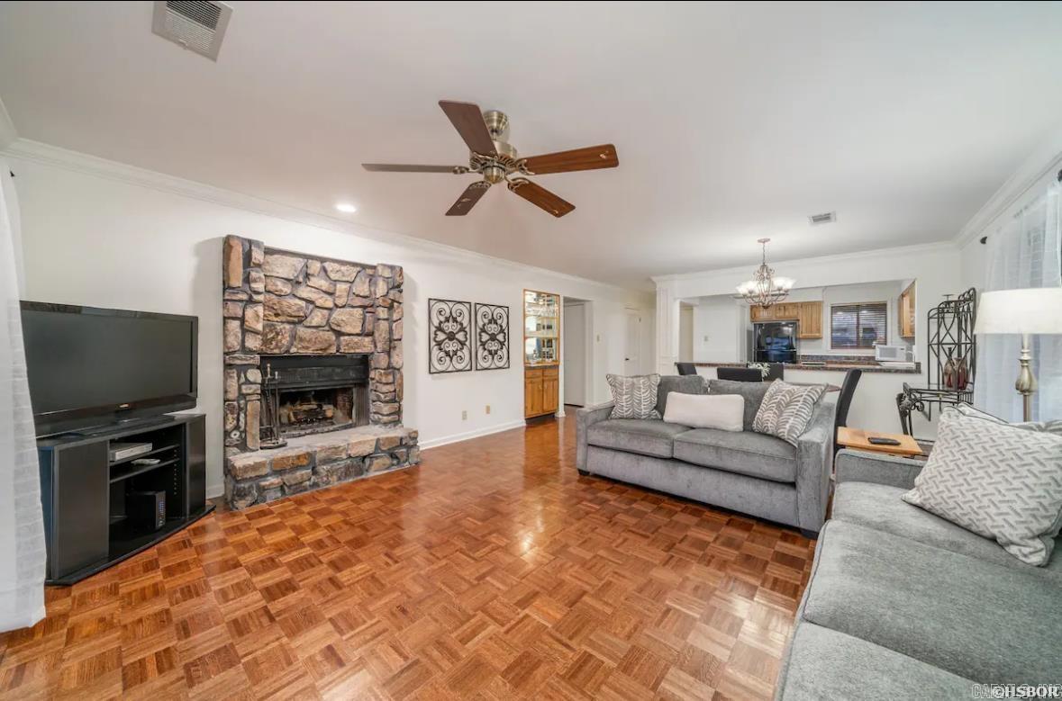 200 Hamilton Oaks  Hot Springs, AR