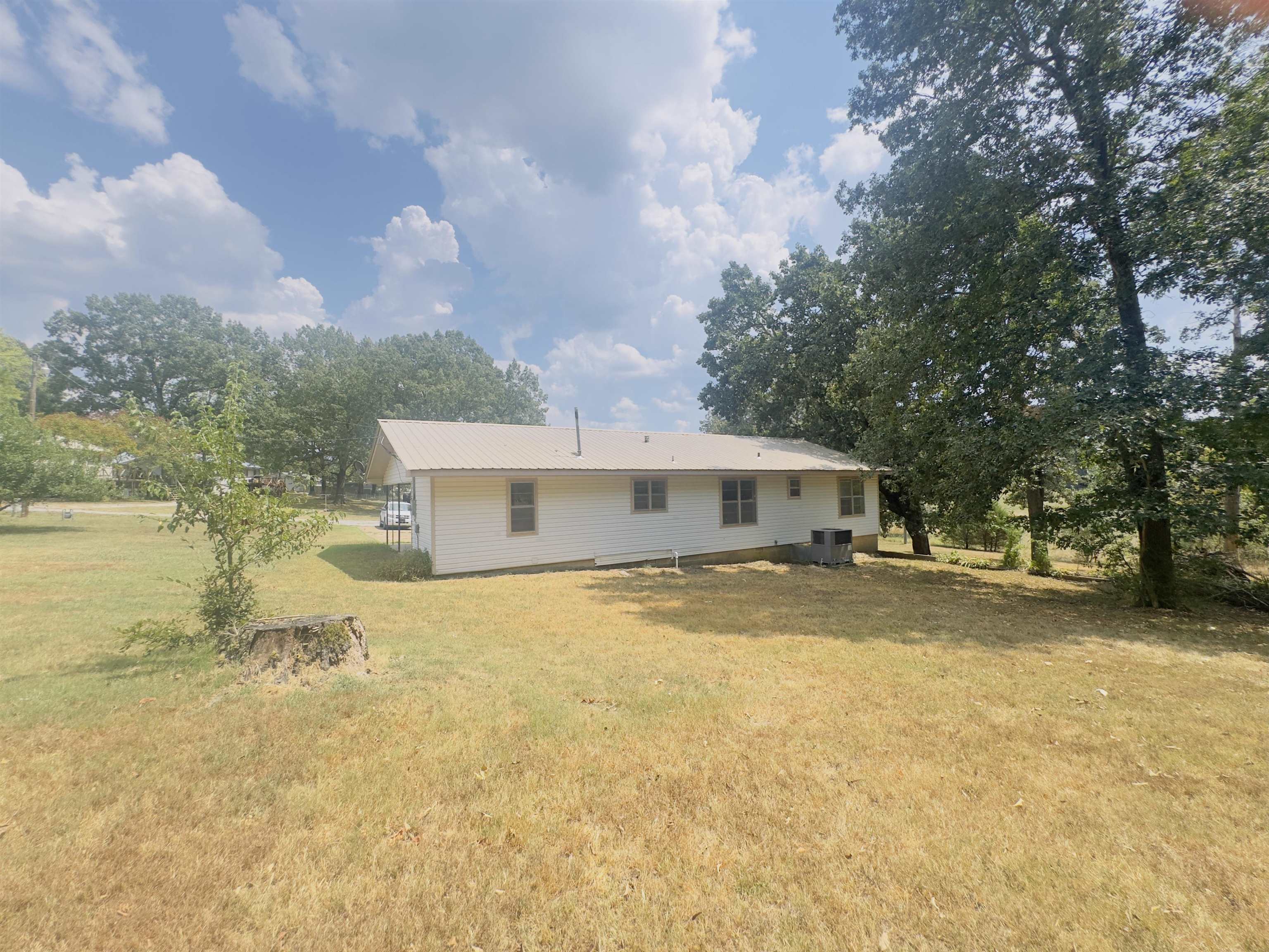 26 Sheffield Road Melbourne, AR 72556