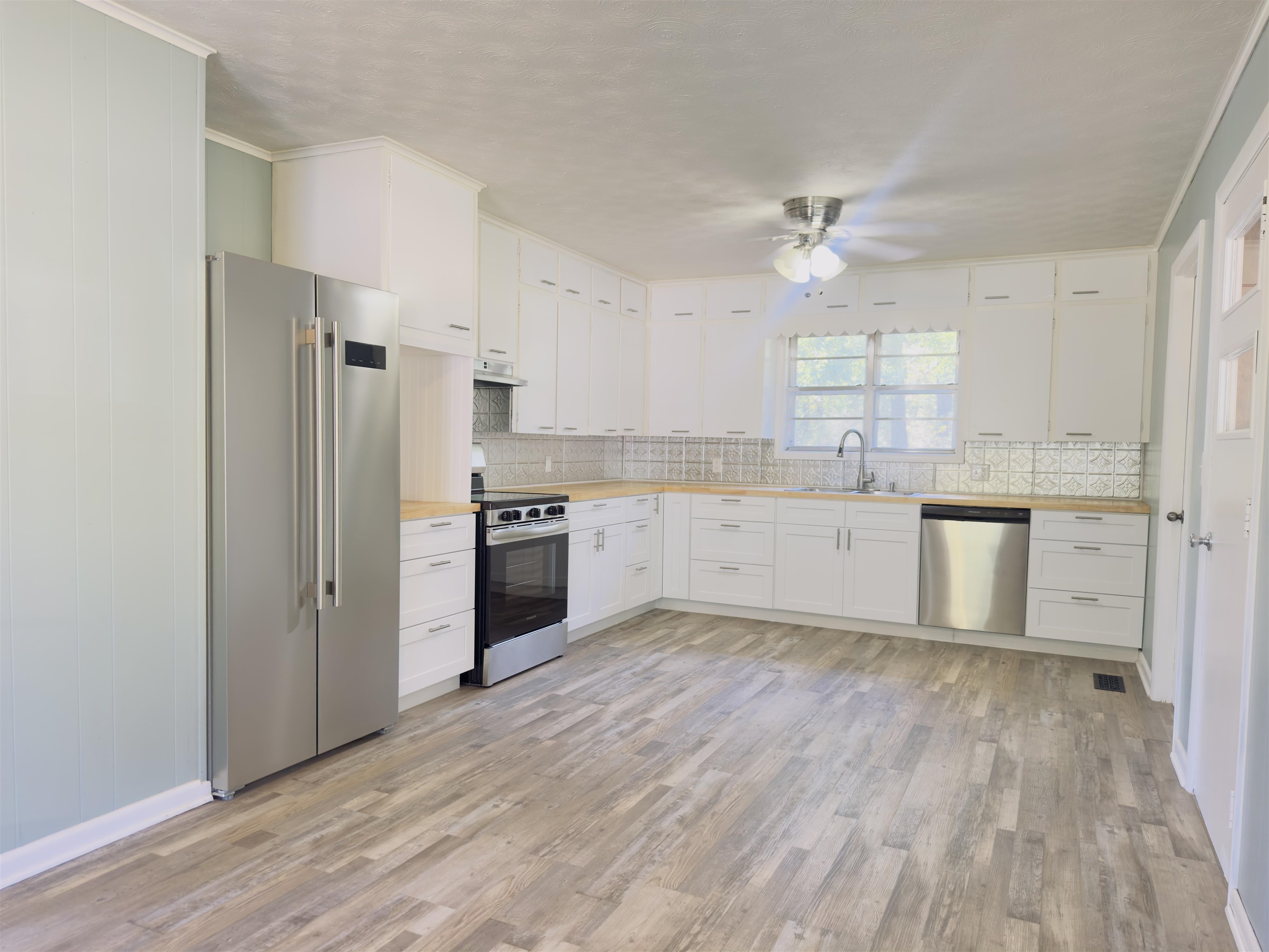 26 Sheffield Road Melbourne, AR 72556