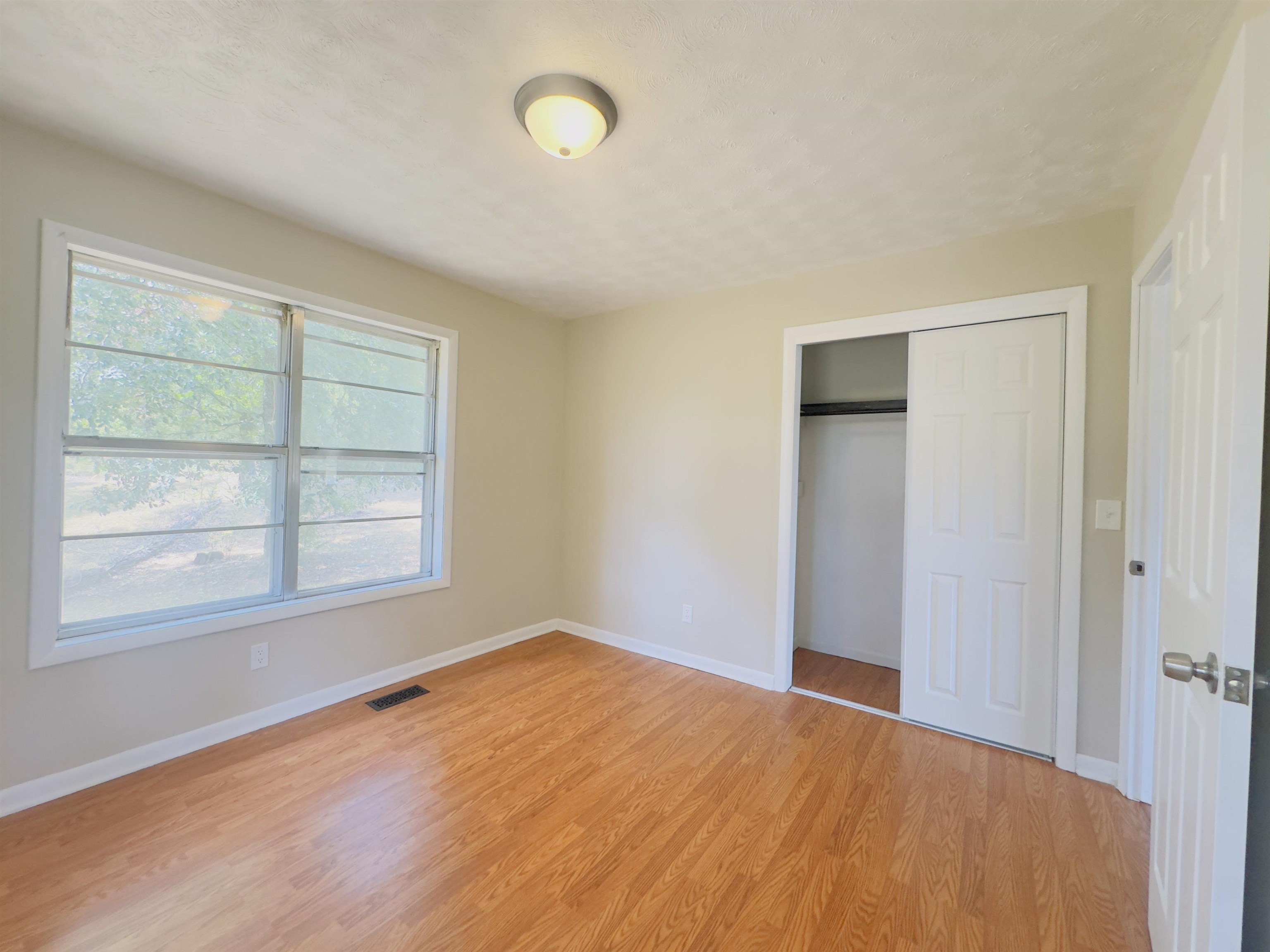 26 Sheffield Road Melbourne, AR 72556