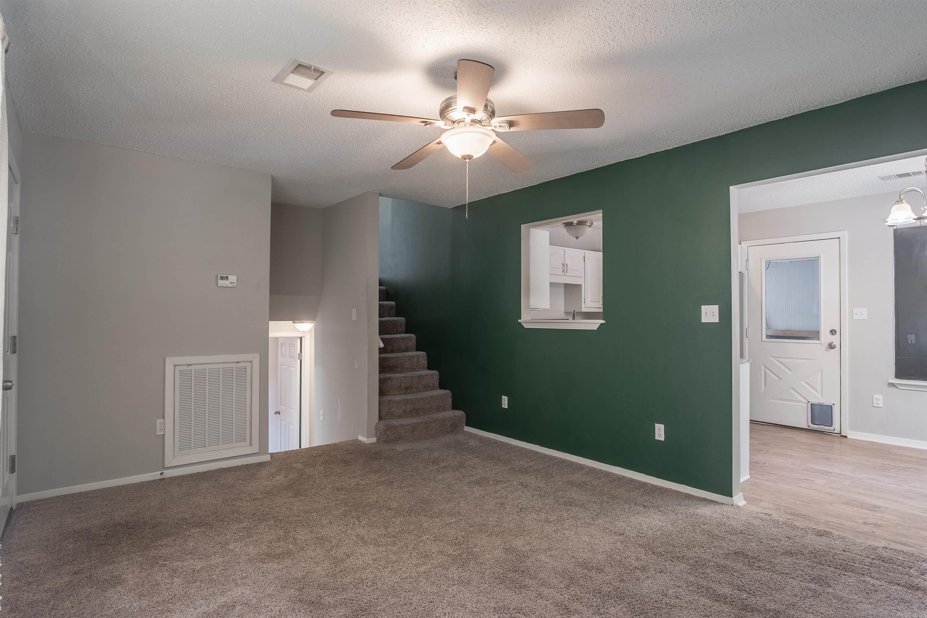 819 Sherris Lane — photo 3