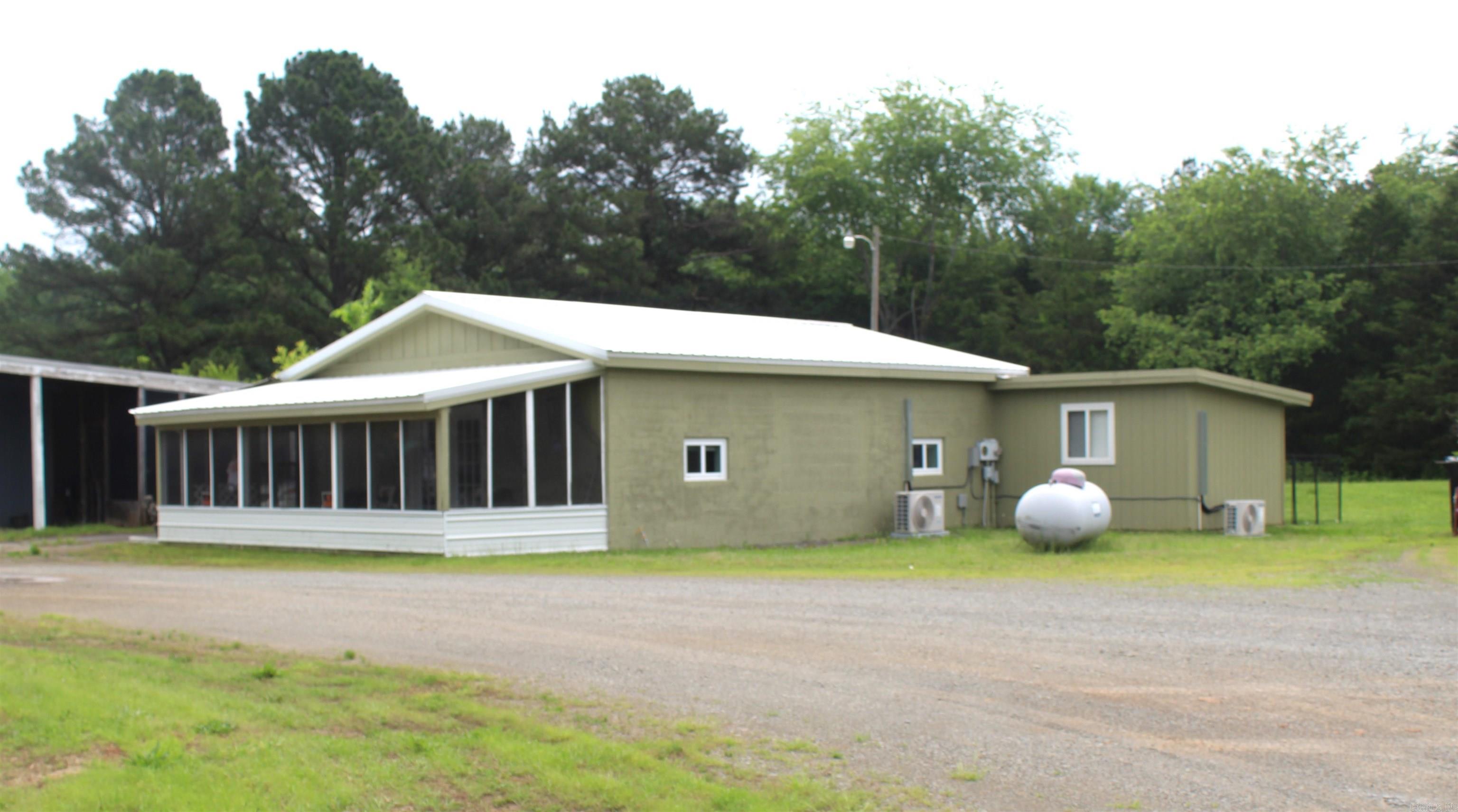 7436 Edgemont Road Higden, AR 72067