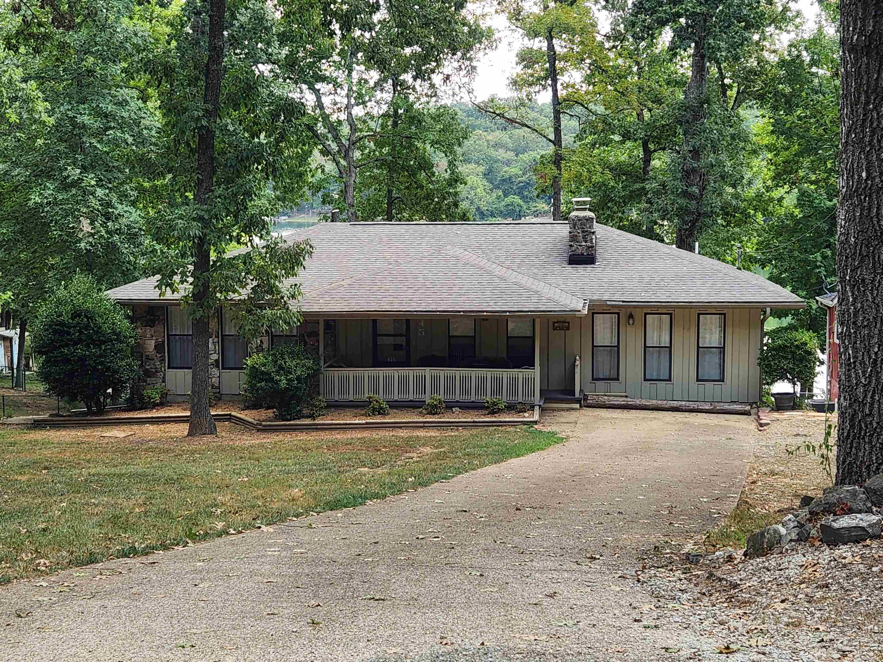 45 W Lakeshore  Cherokee Village, AR