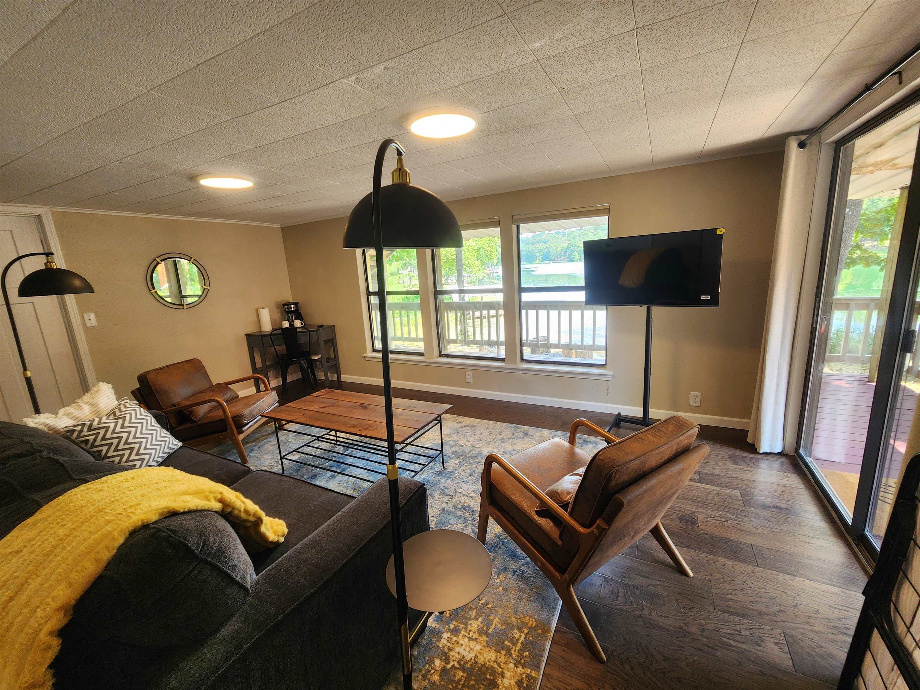 45 W Lakeshore  Cherokee Village, AR