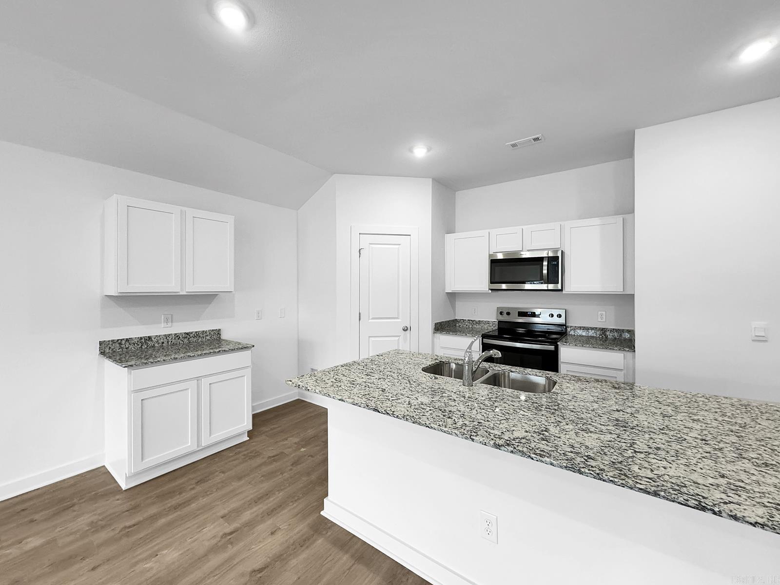 113 E Sunbelt  Mayflower, AR