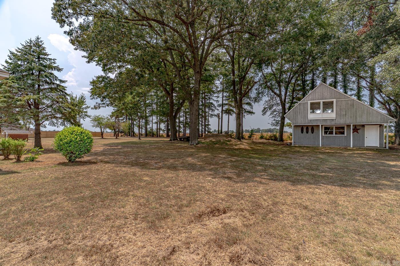 809 Hickory Rd Lake City, AR 72437