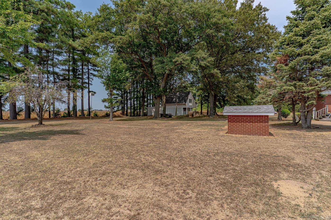 809 Hickory Rd Lake City, AR 72437