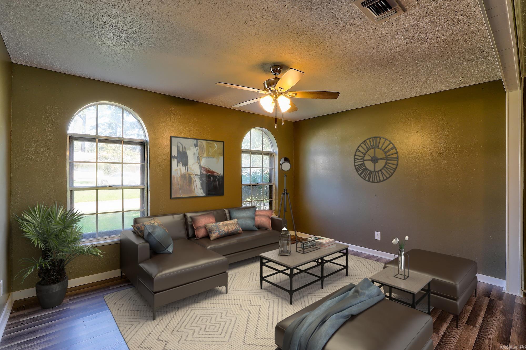 720 Diane Drive Wake Village, TX 75501