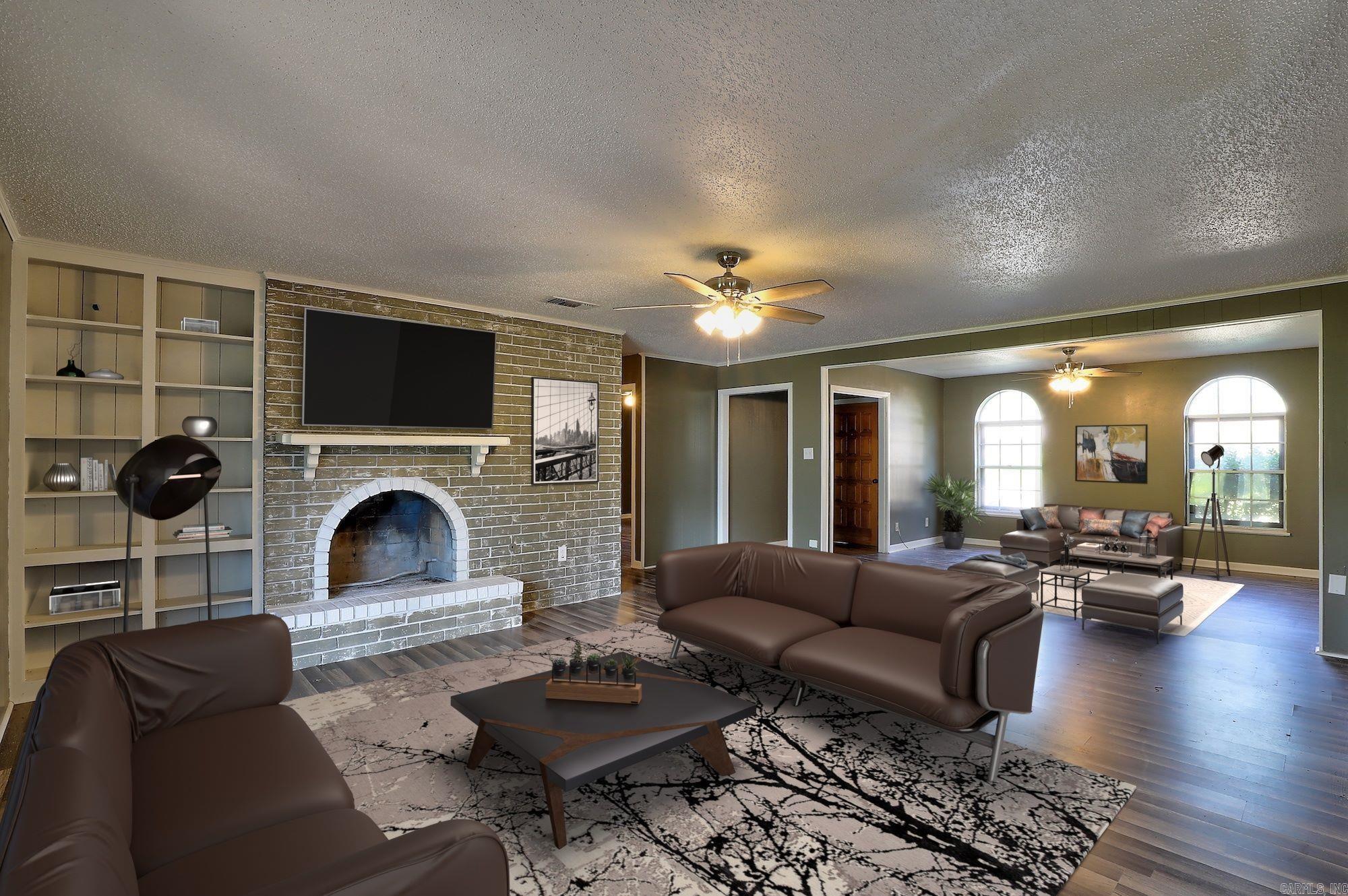 720 Diane Drive Wake Village, TX 75501