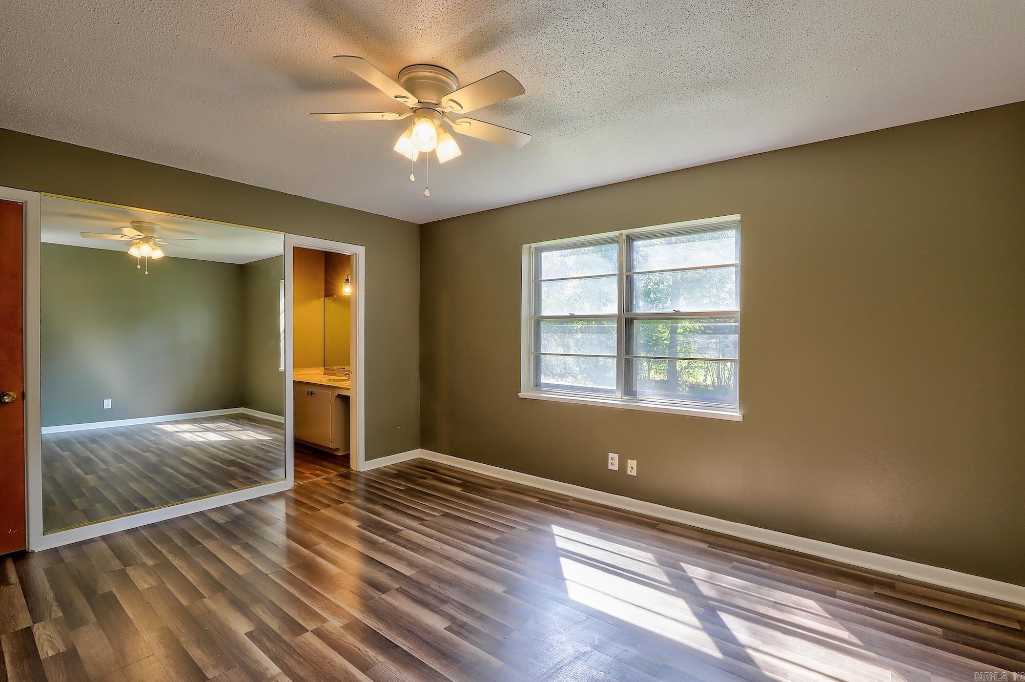 720 Diane Drive Wake Village, TX 75501