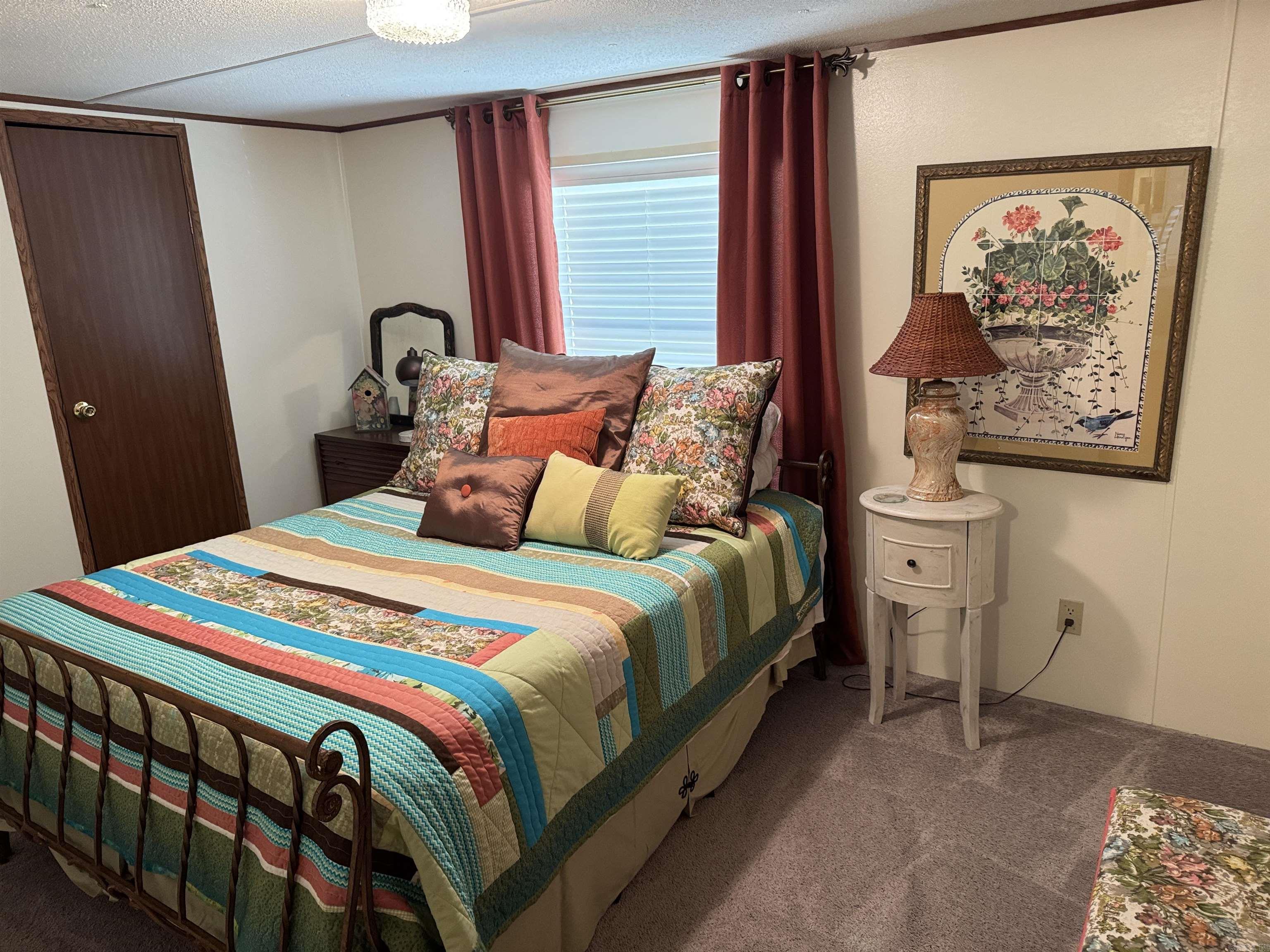 1950 Northshore  Greers Ferry, AR