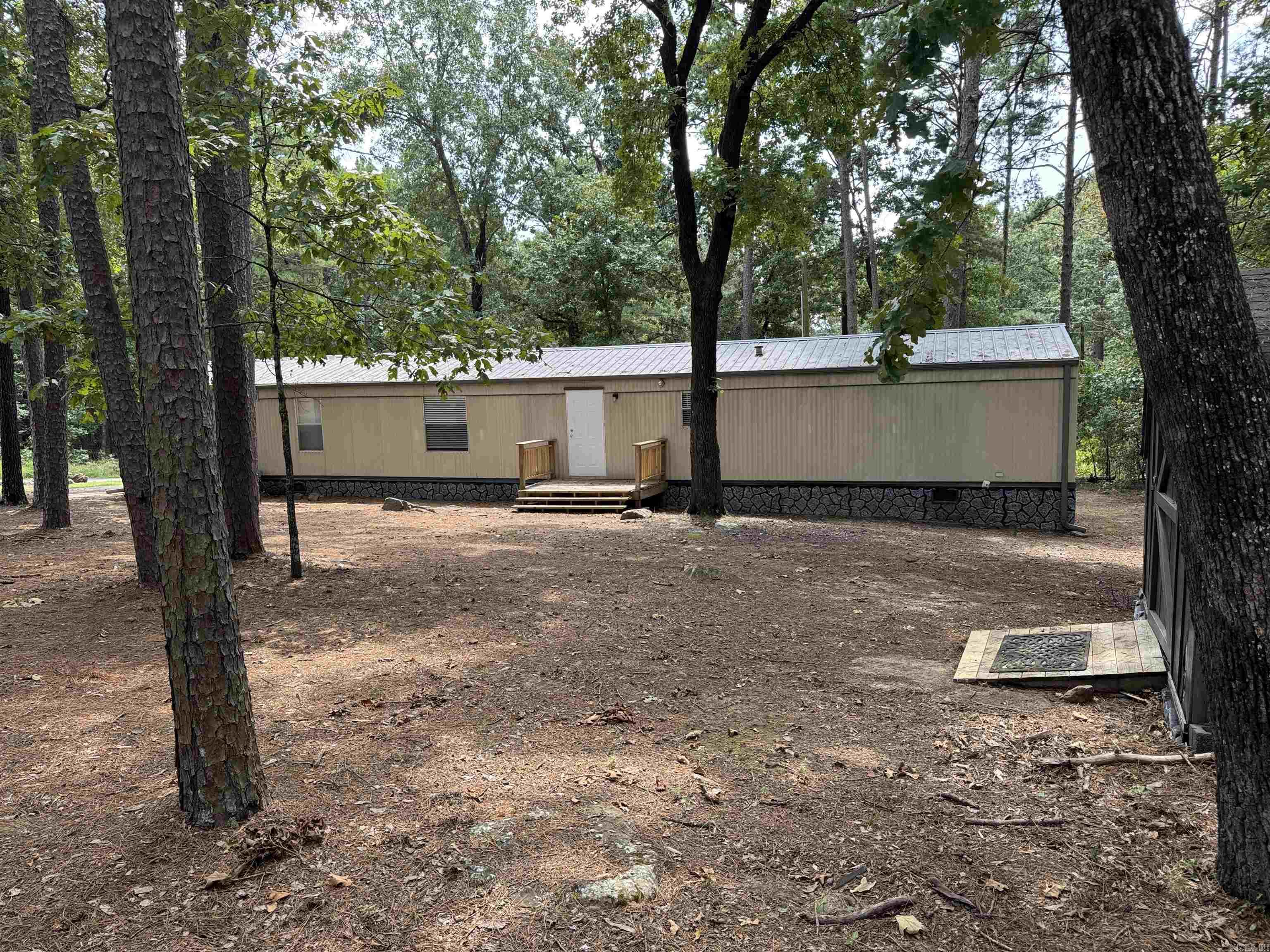 1950 Northshore  Greers Ferry, AR