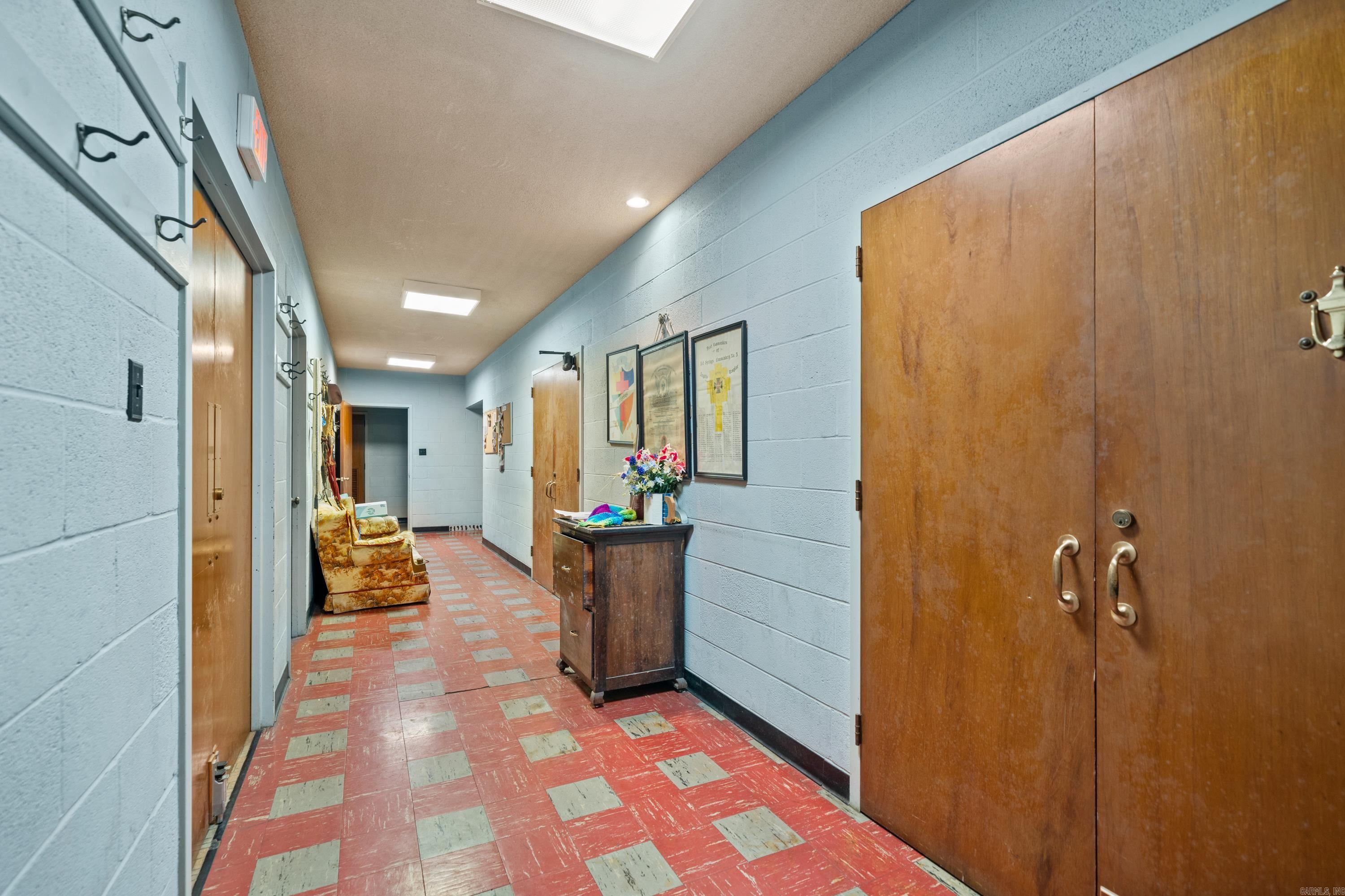 311 W Grand Ave 315 W Grand Hot Springs, AR