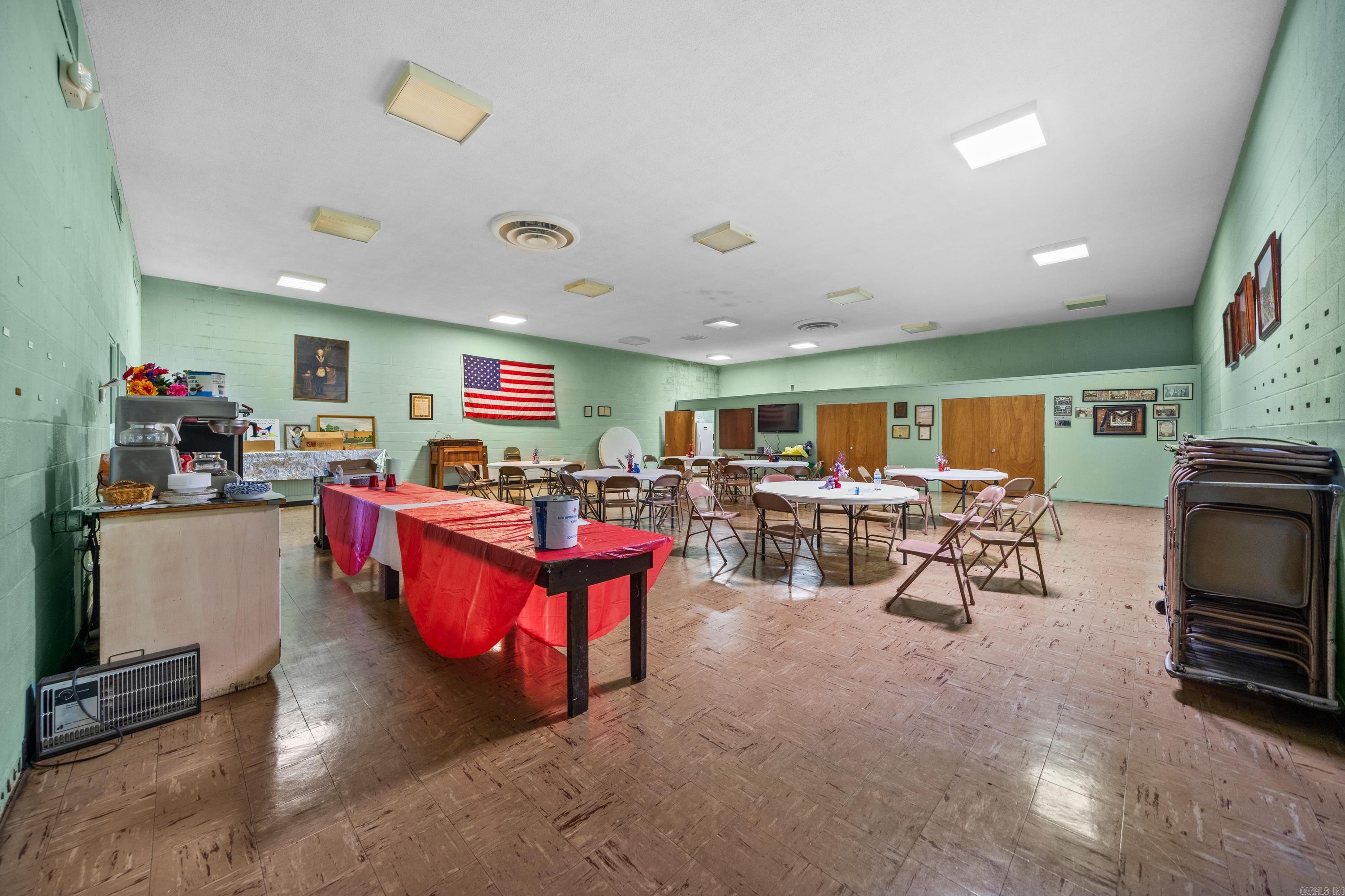 311 W Grand Ave 315 W Grand Hot Springs, AR