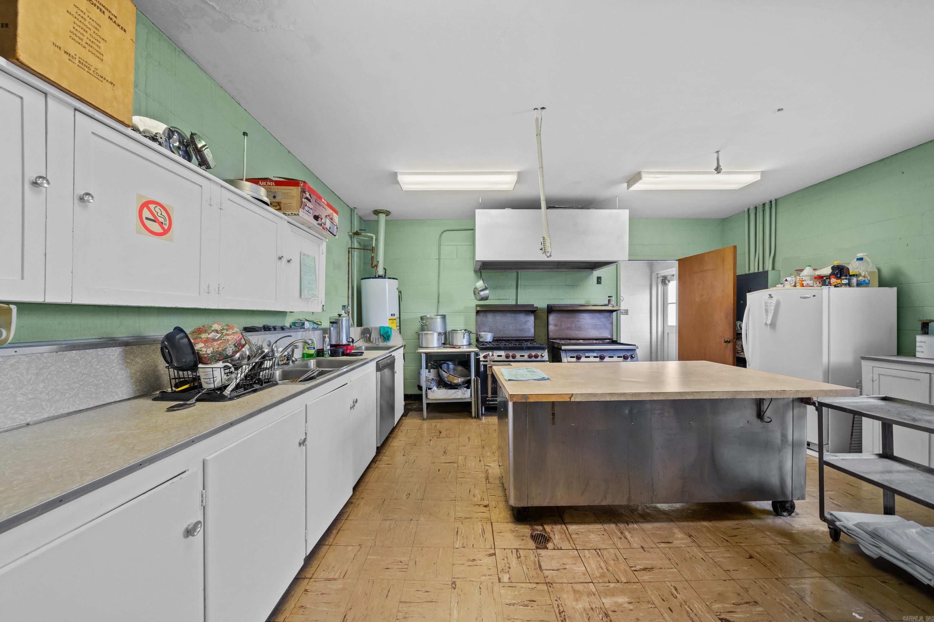 311 W Grand Ave 315 W Grand Hot Springs, AR