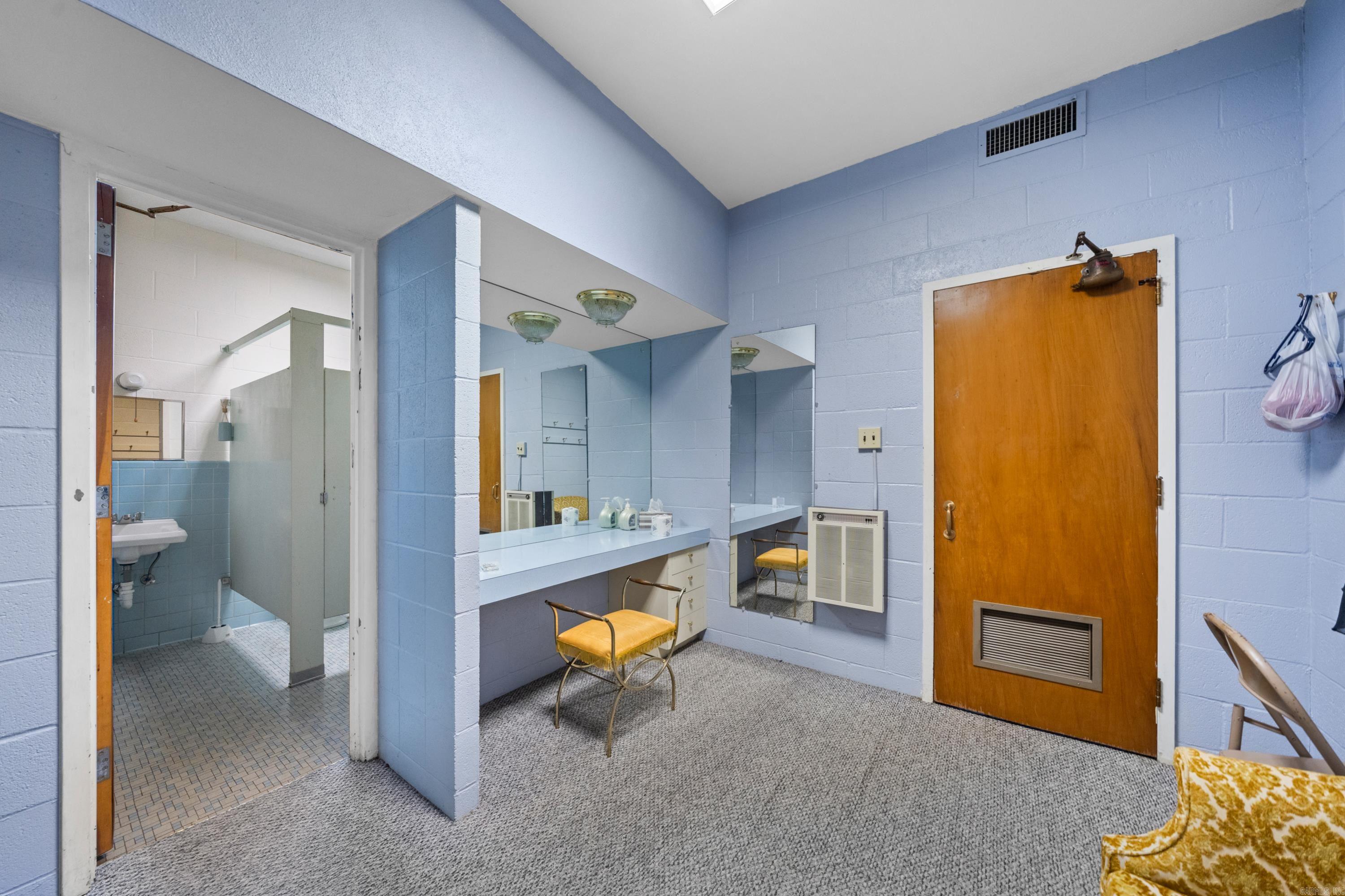 311 W Grand Ave 315 W Grand Hot Springs, AR