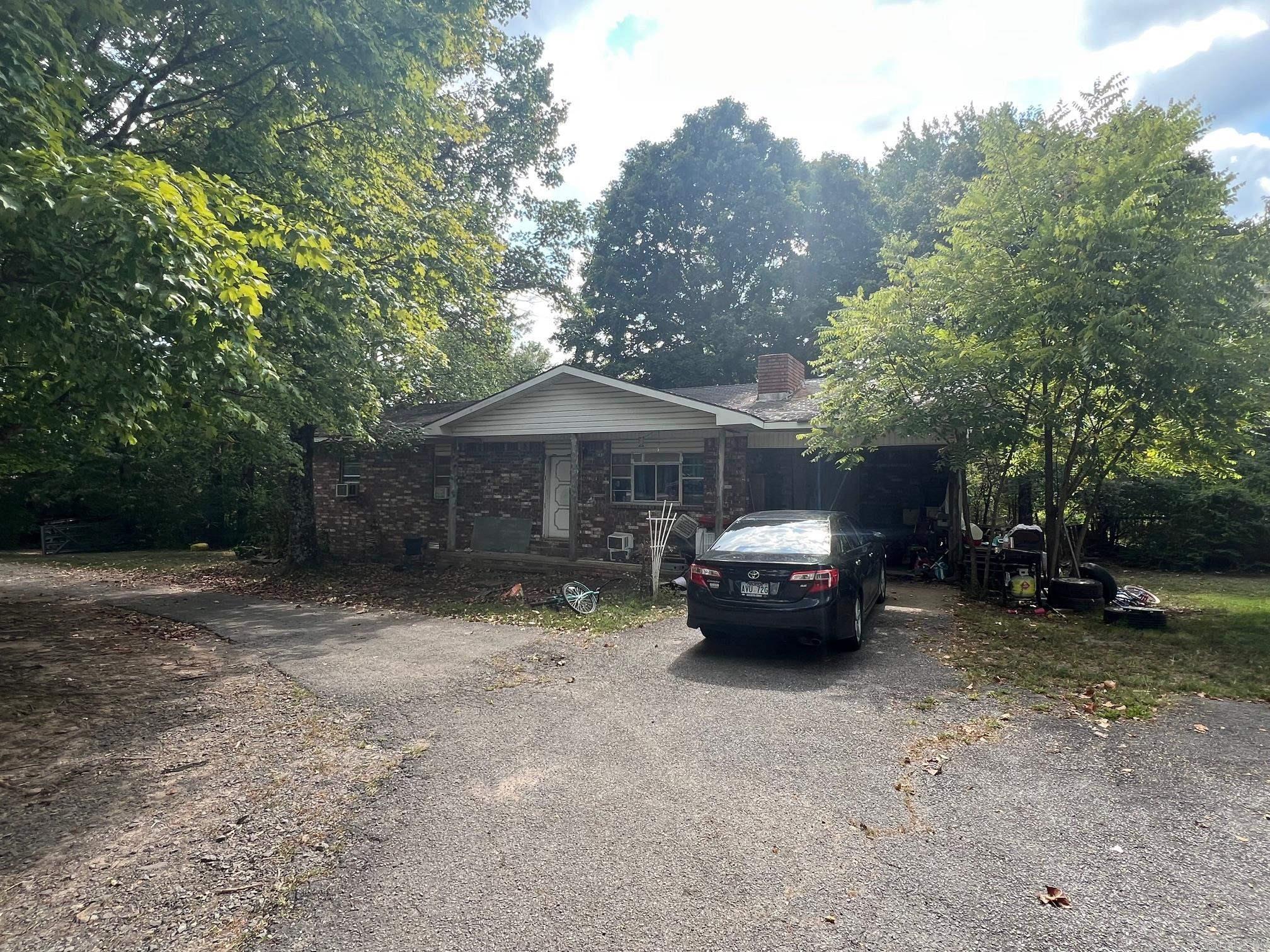 3570 Highway 65 Clinton, AR 72031