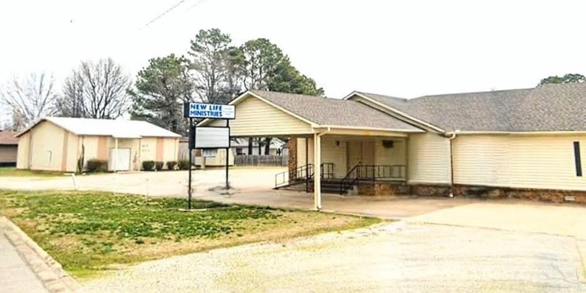 401 S 12th Avenue  Paragould, AR