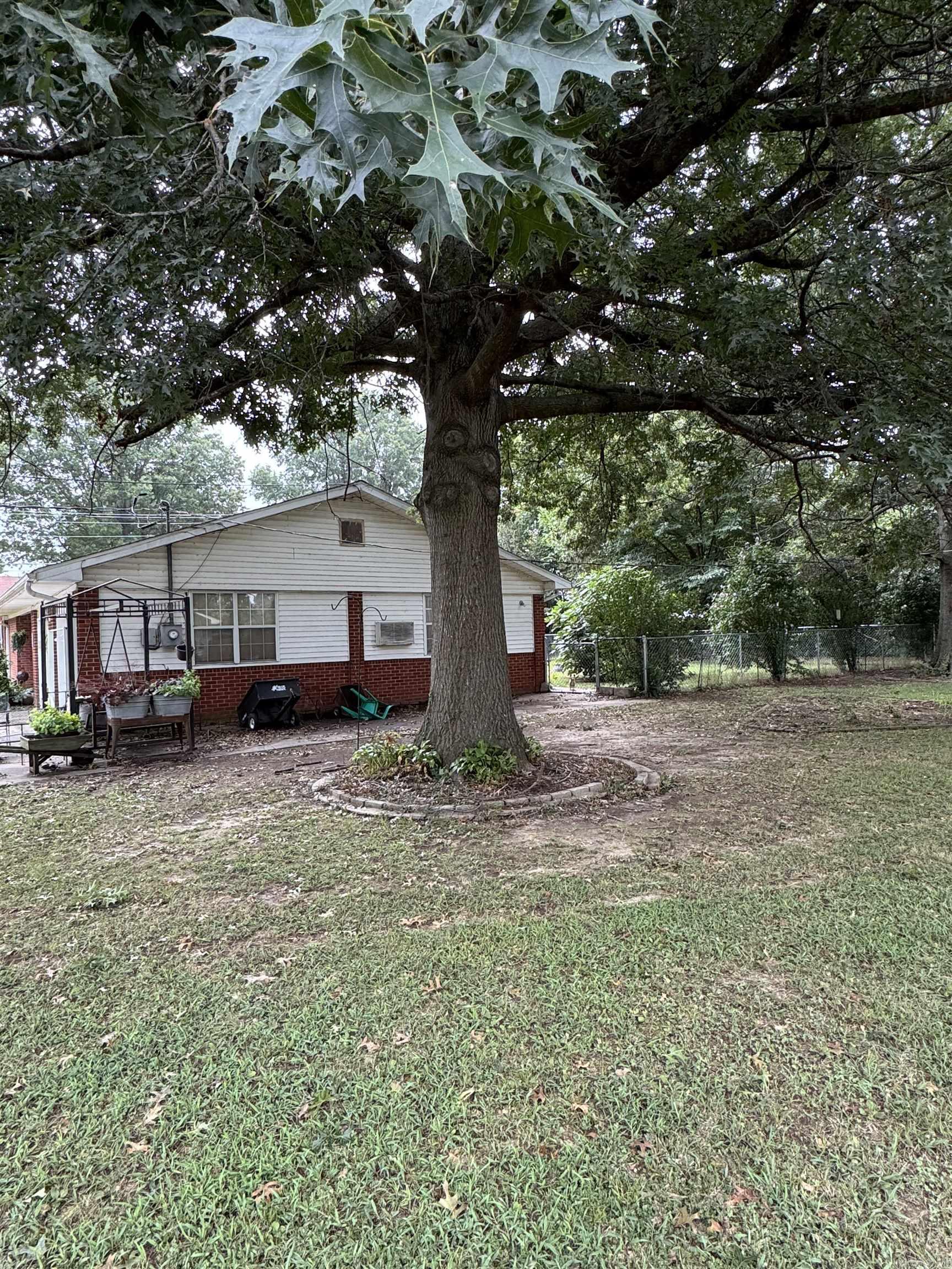 591 Valarie Ln  Piggott, AR