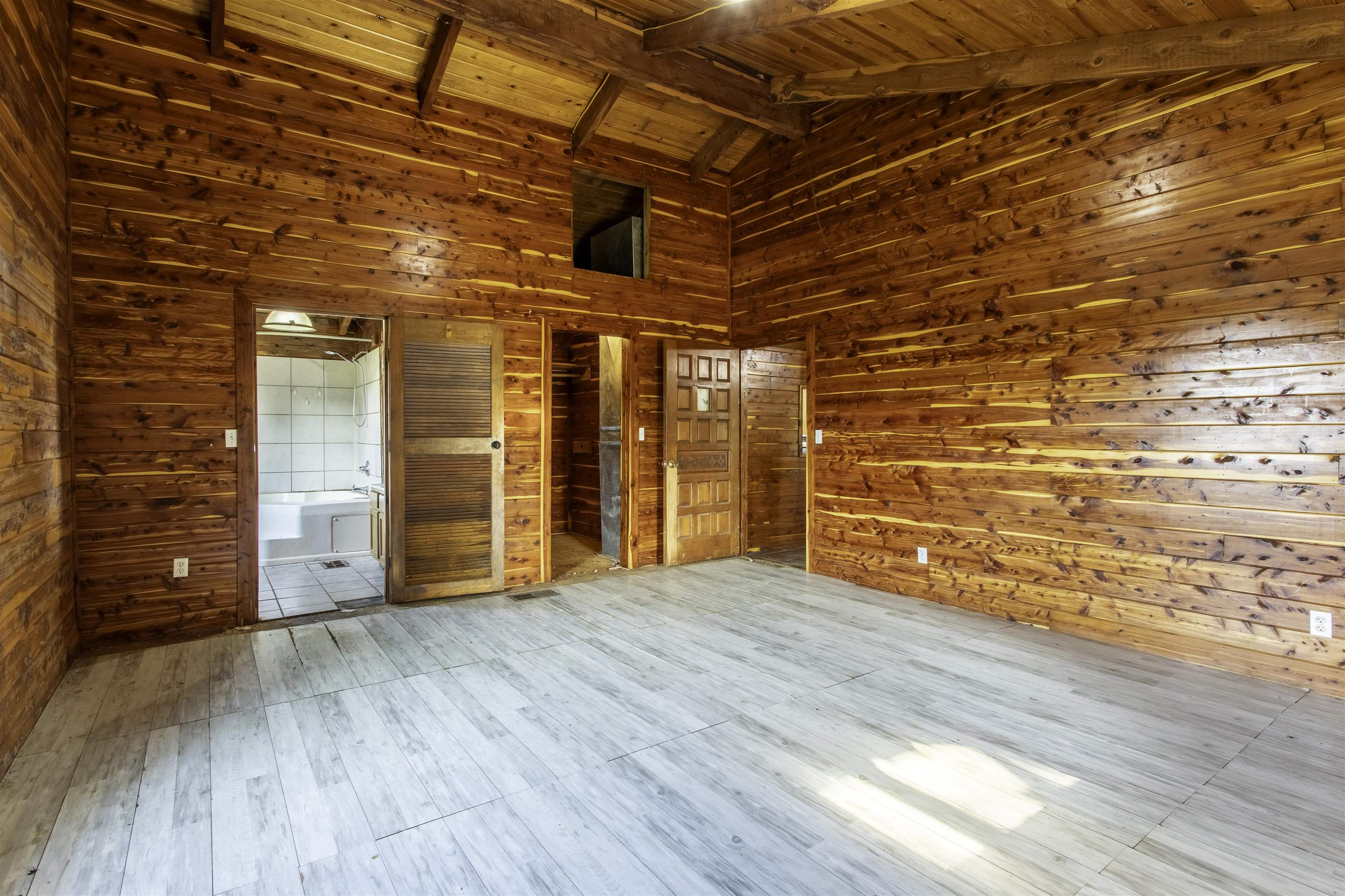 101 Hills Farm Lane Evening Shade, AR 72532