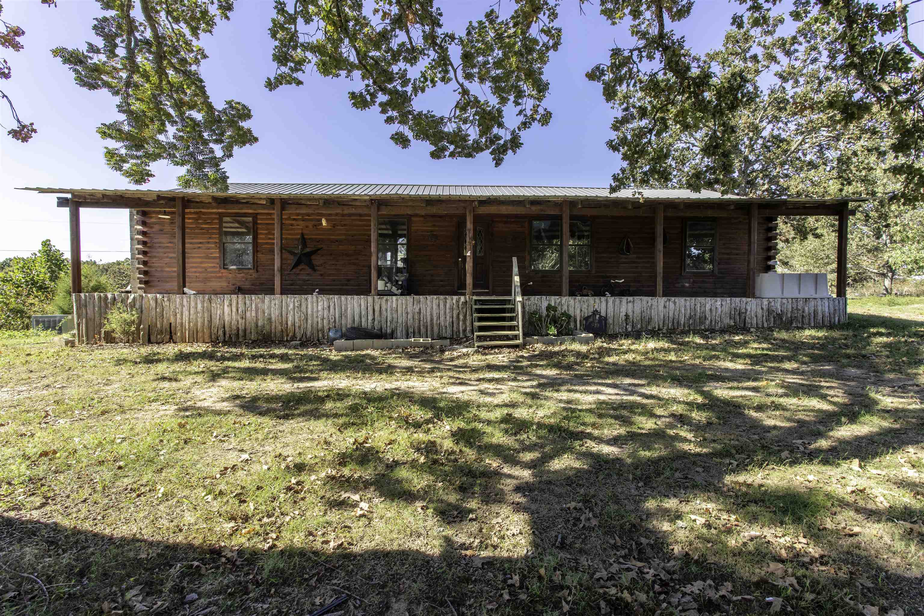 101 Hills Farm Lane Evening Shade, AR 72532