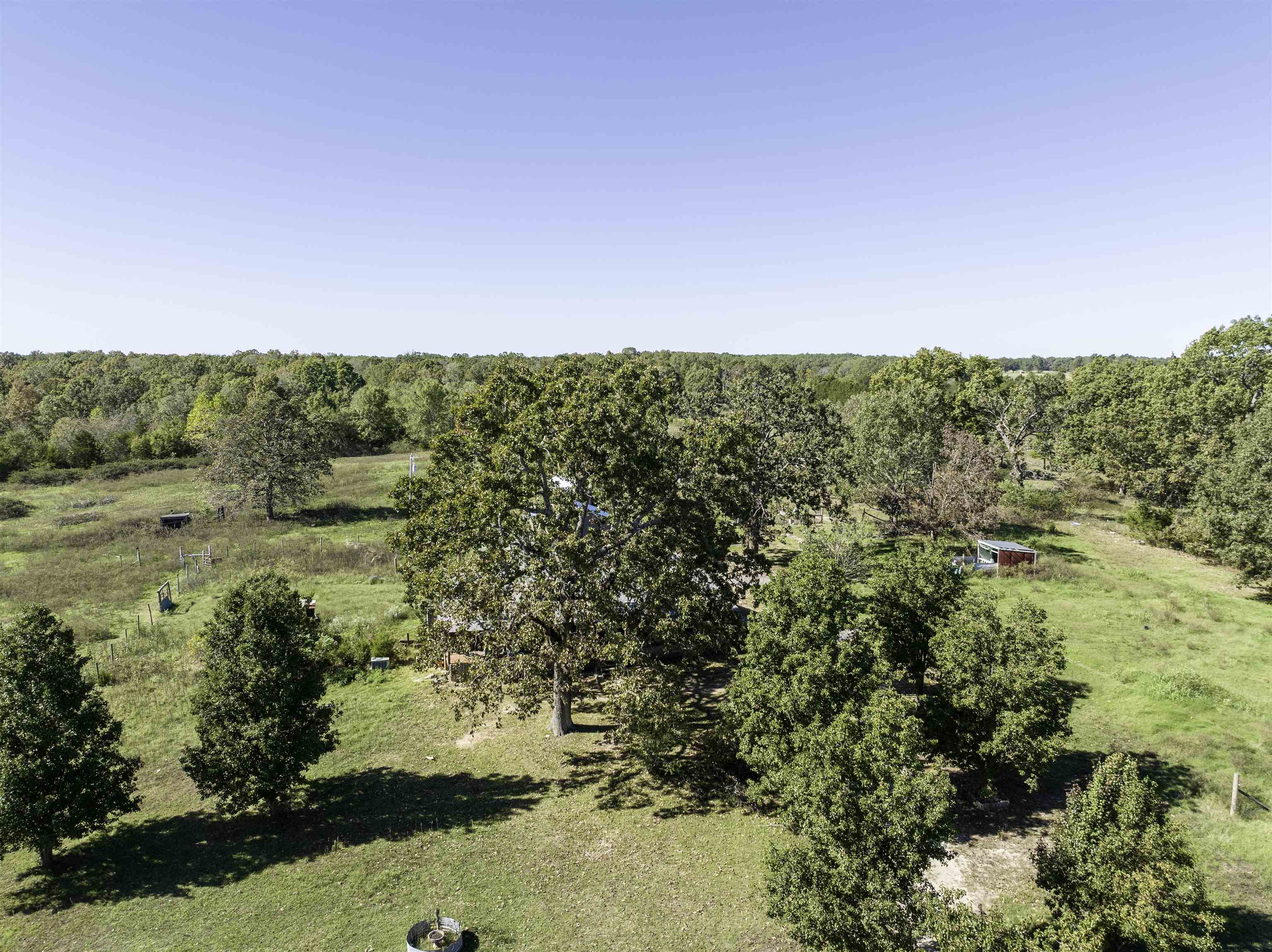 101 Hills Farm Lane Evening Shade, AR 72532