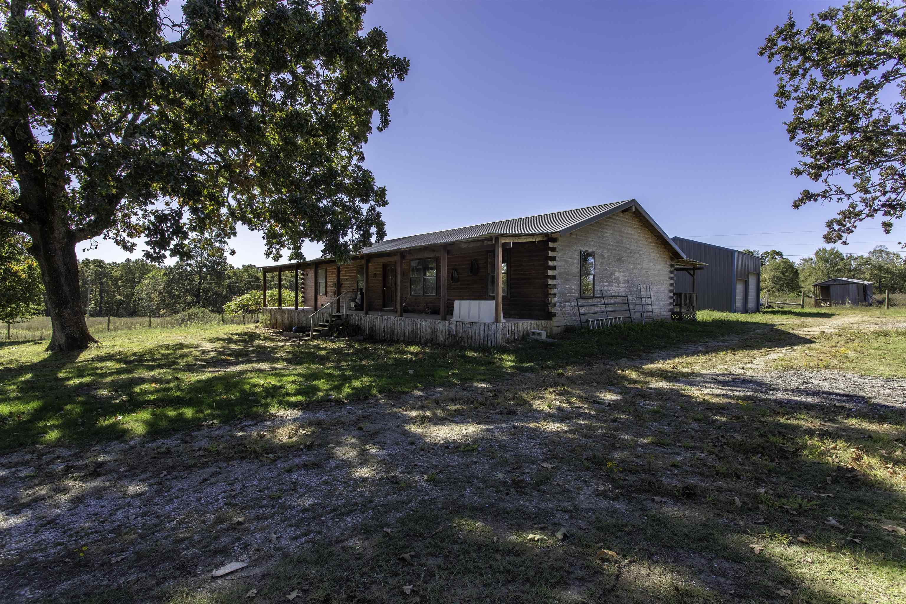 101 Hills Farm Lane Evening Shade, AR 72532