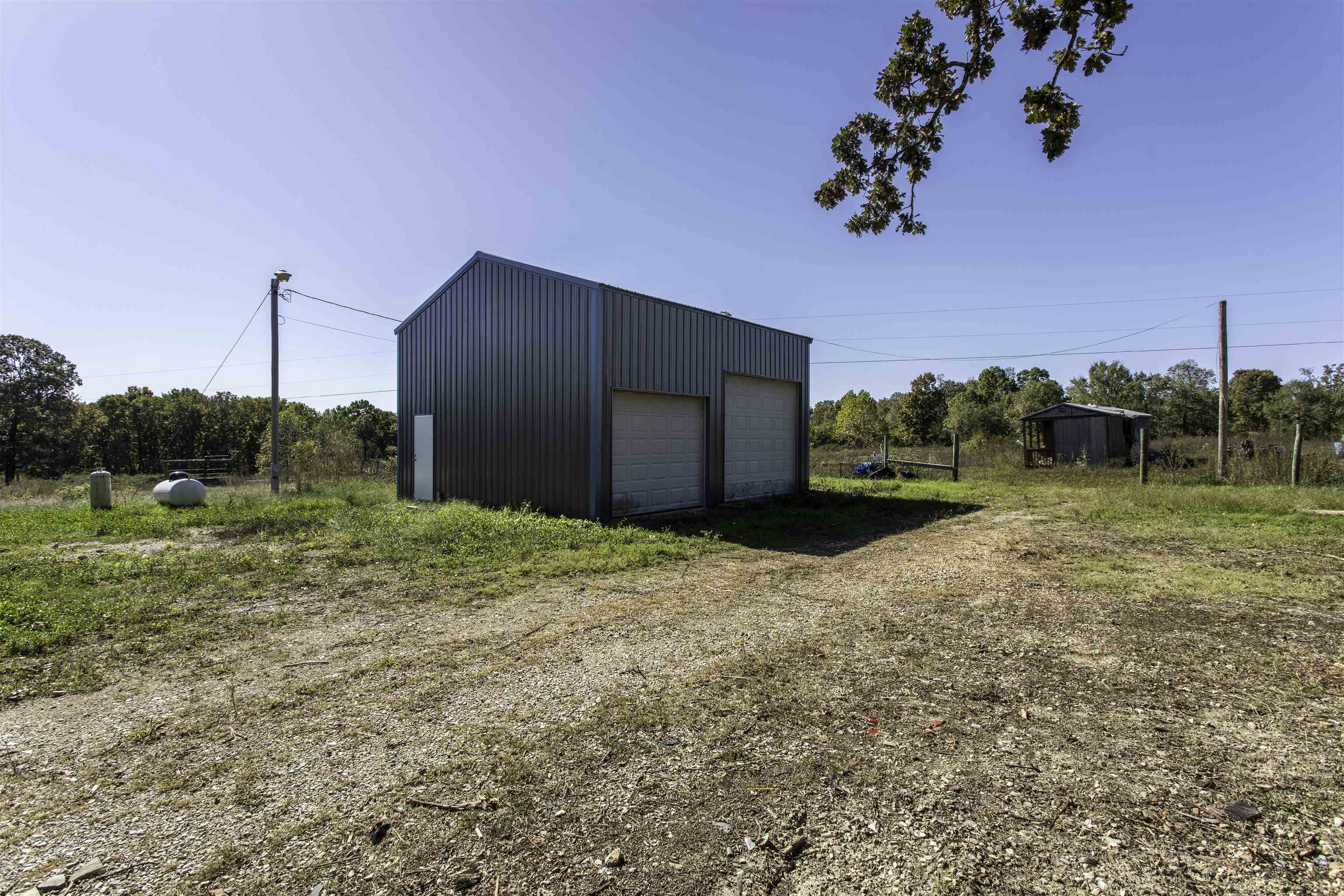 101 Hills Farm Lane Evening Shade, AR 72532