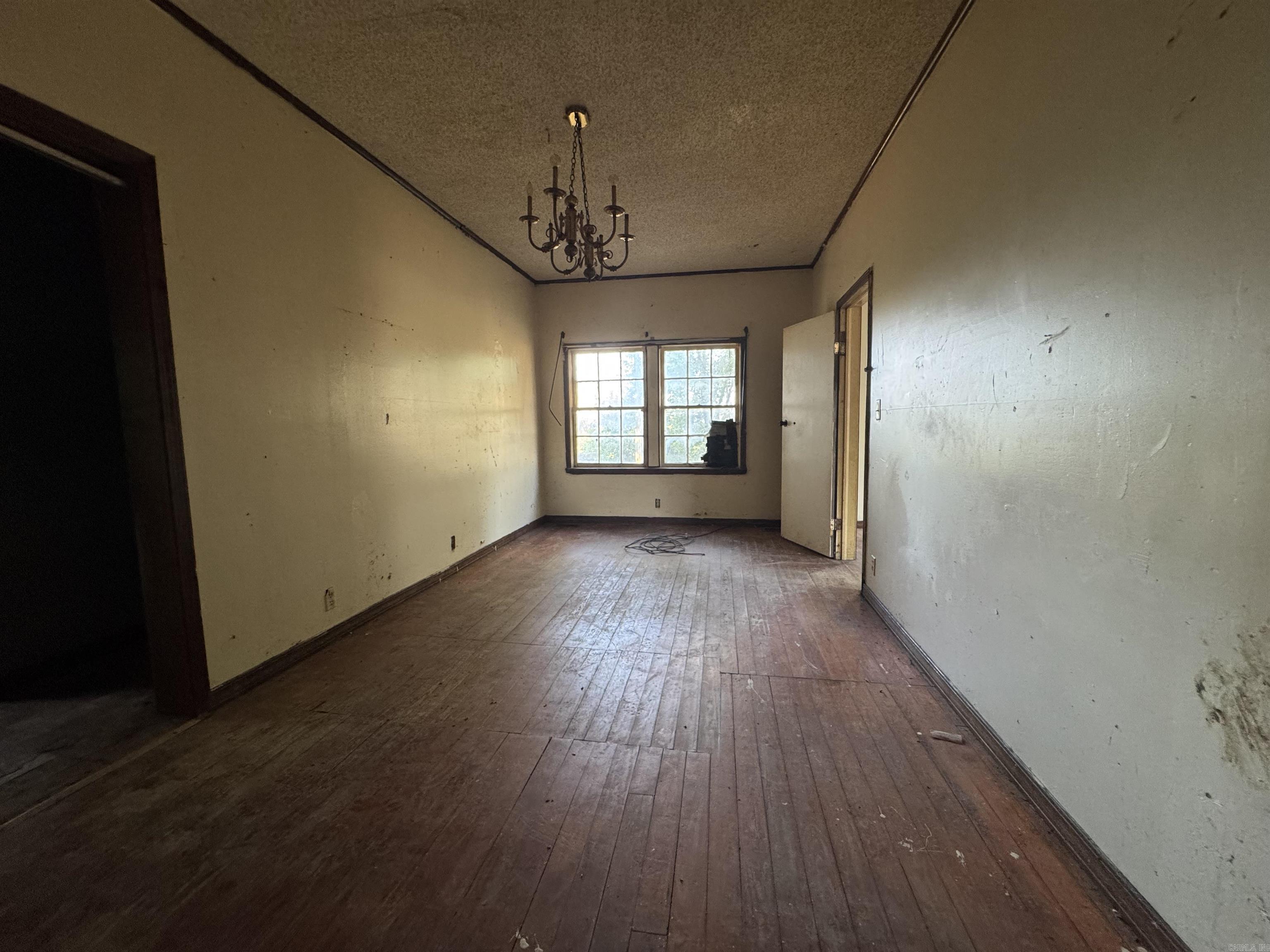 2 Triangle  Southside, AR