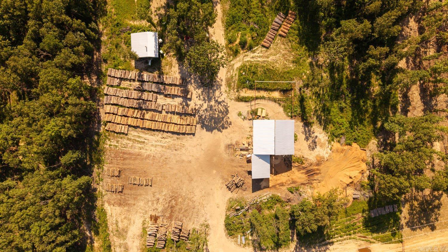 645 County Road 201  Alton, MO