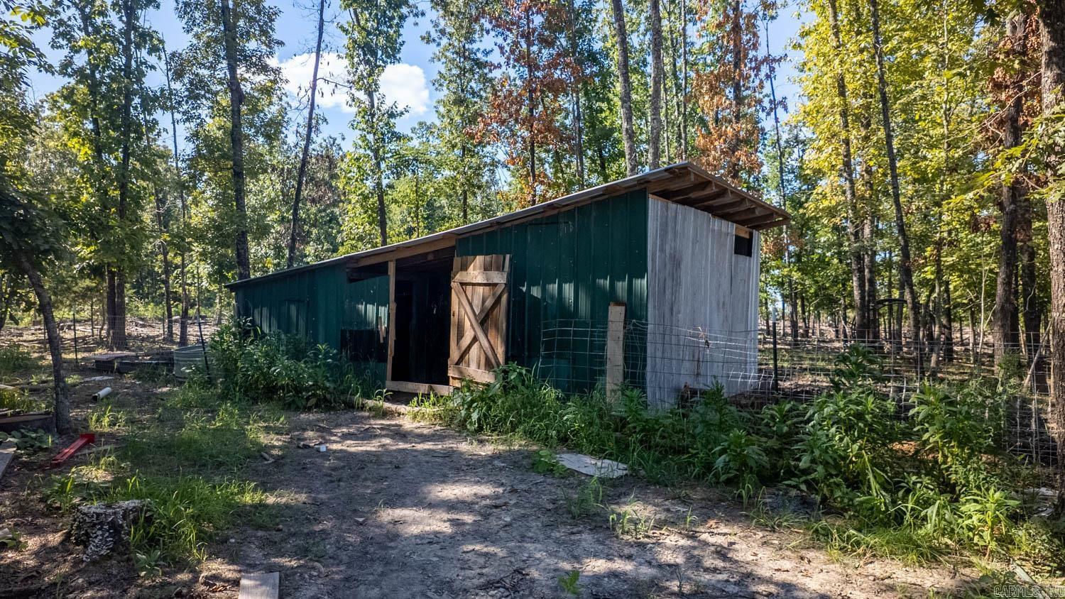 645 County Road 201  Alton, MO