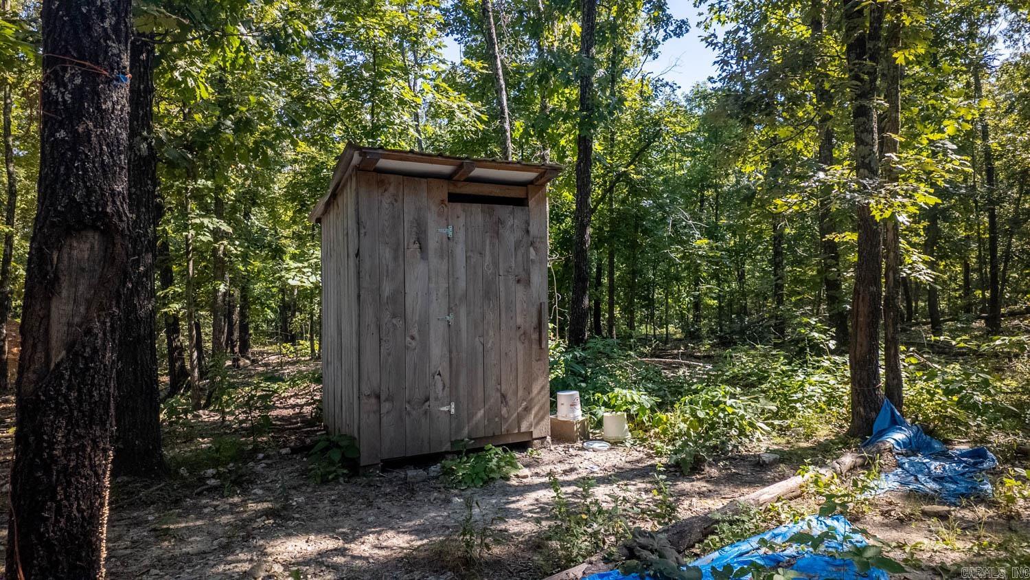 645 County Road 201  Alton, MO