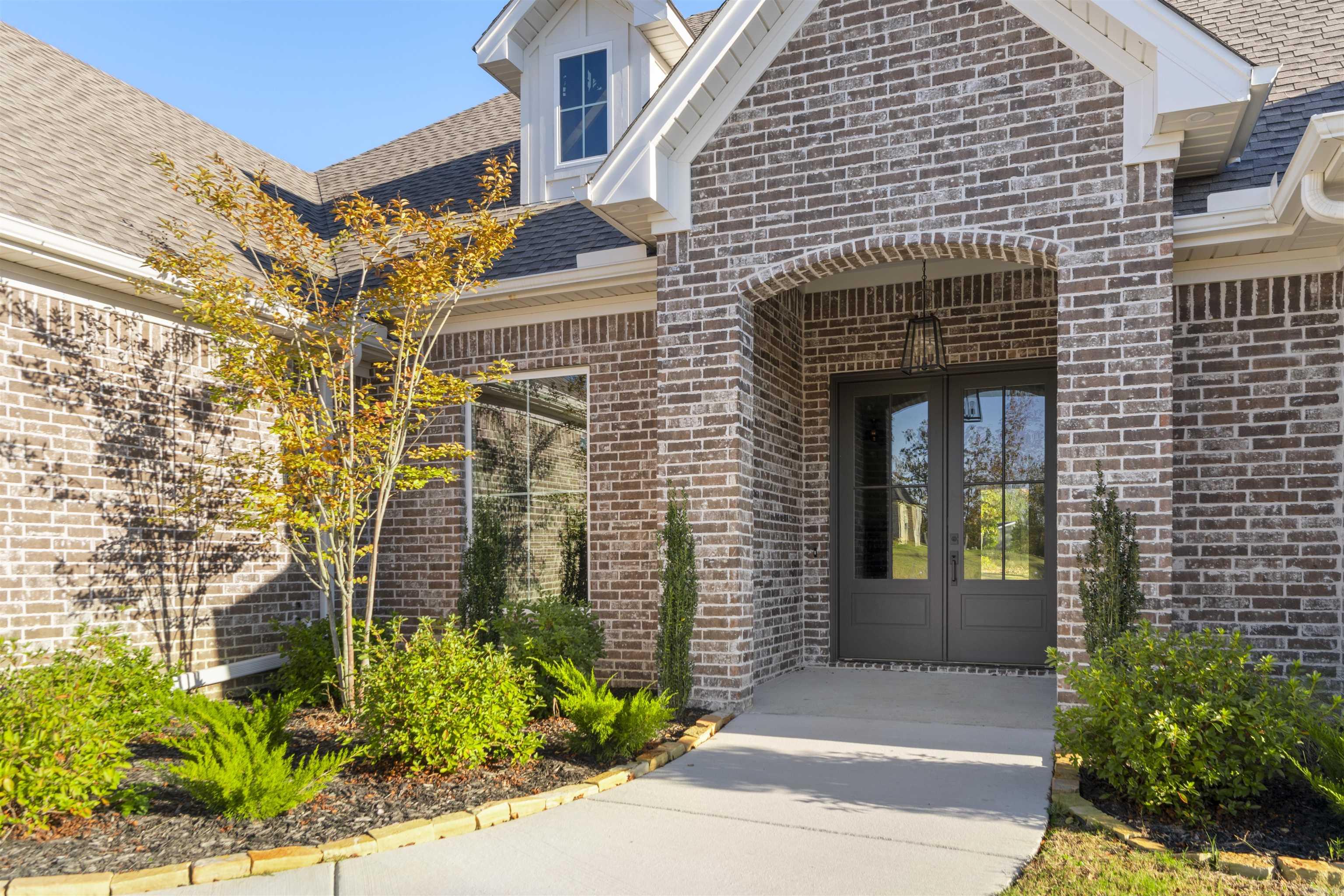 208 Middleton Place  Benton, AR