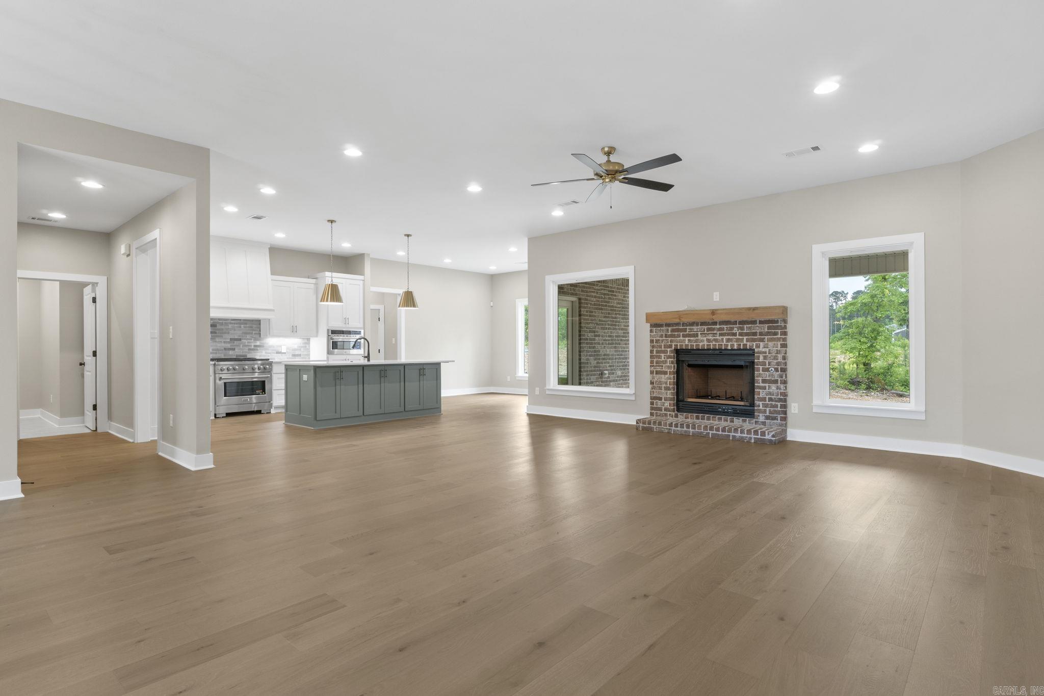 208 Middleton Place  Benton, AR