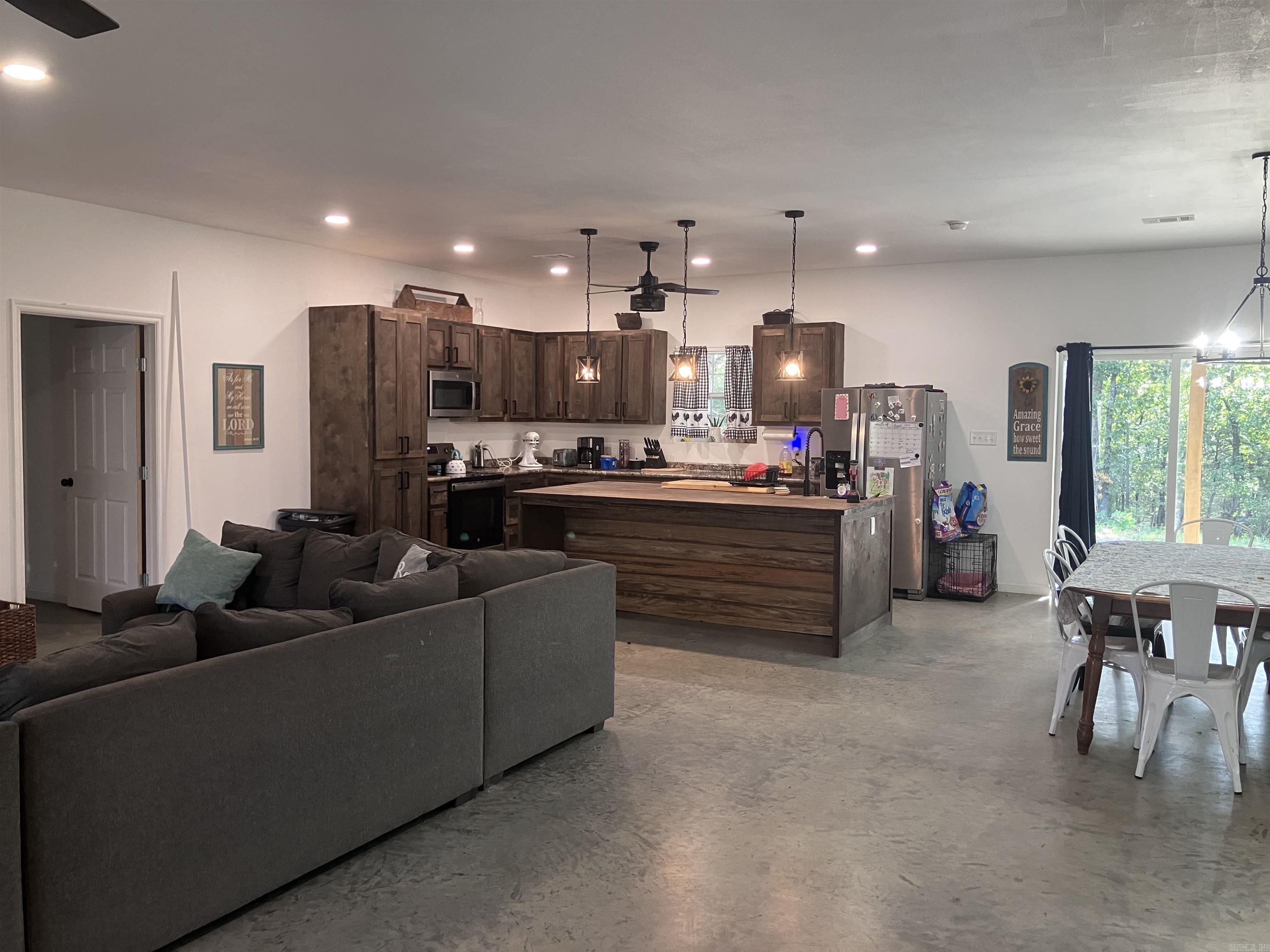 113 Hudson Ridge  Bald Knob, AR