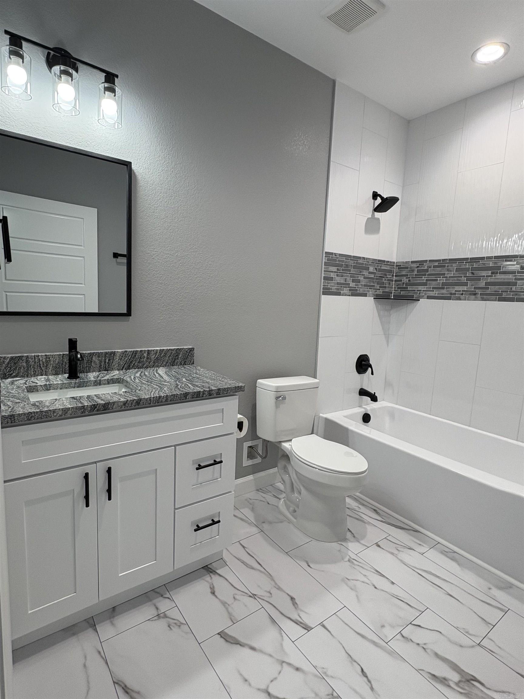 52 ALICANTE Road Hot Springs Village, AR 71909