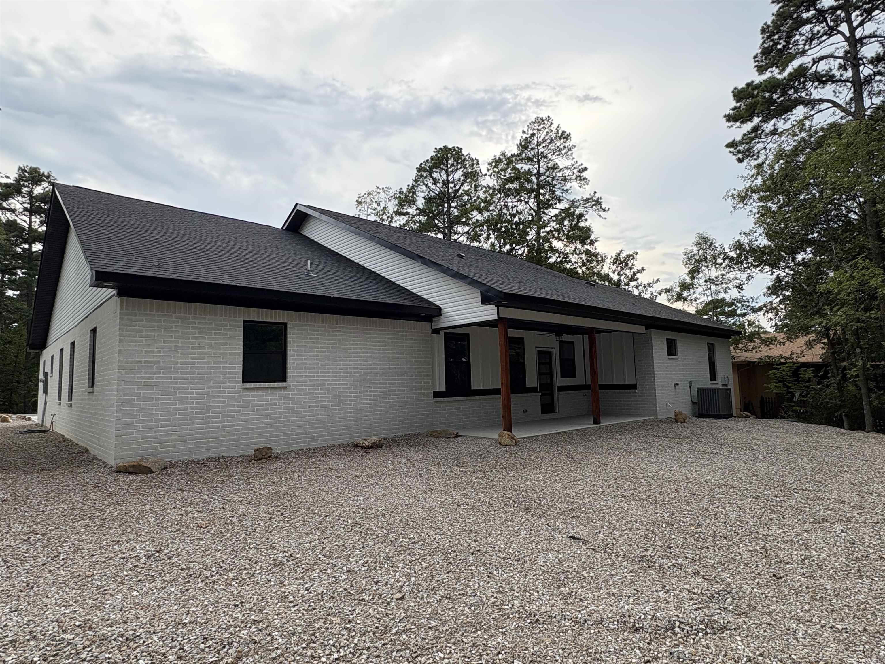 52 ALICANTE Road Hot Springs Village, AR 71909