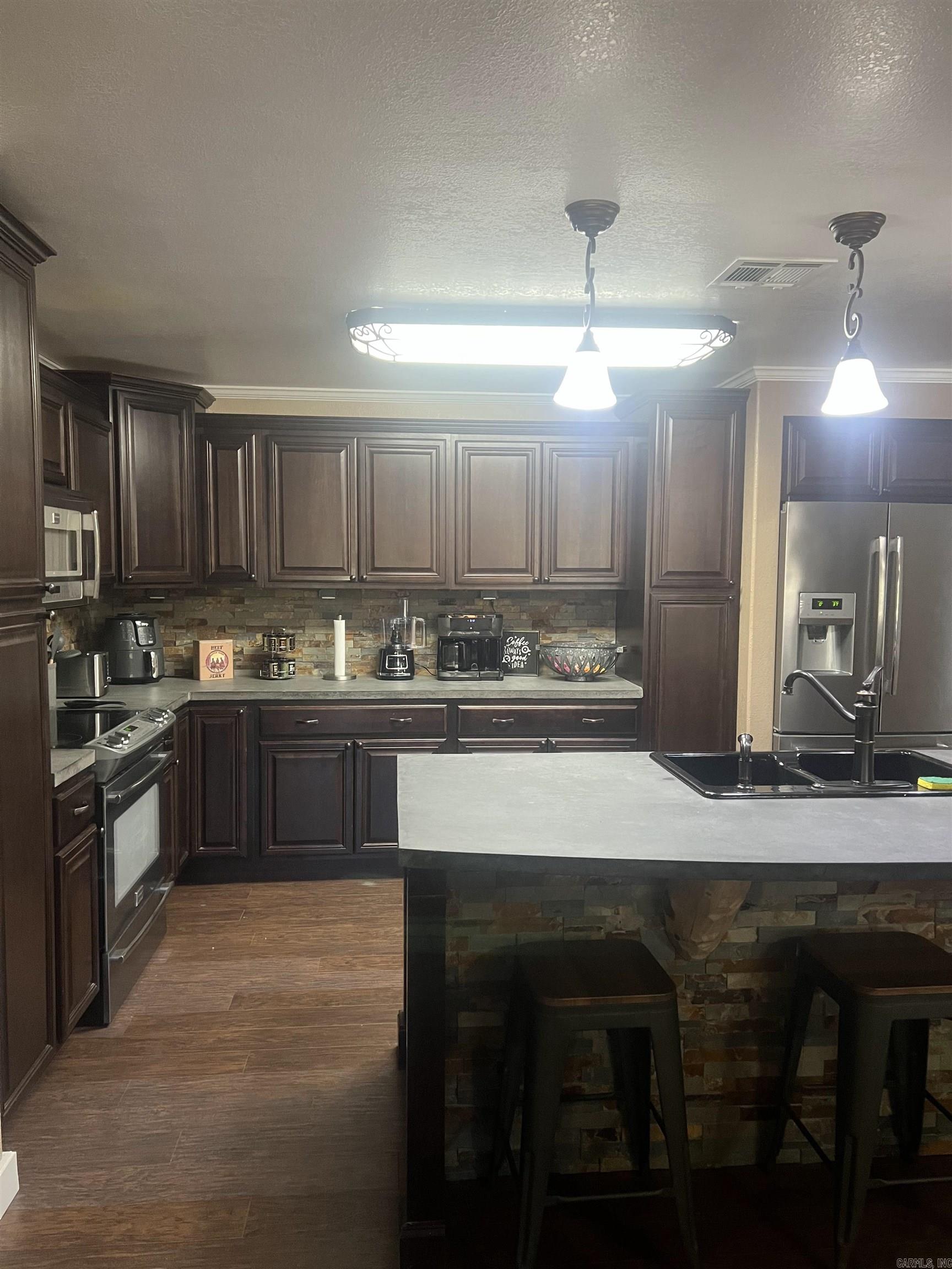 4001 Highway 71 S Mena, AR 71953