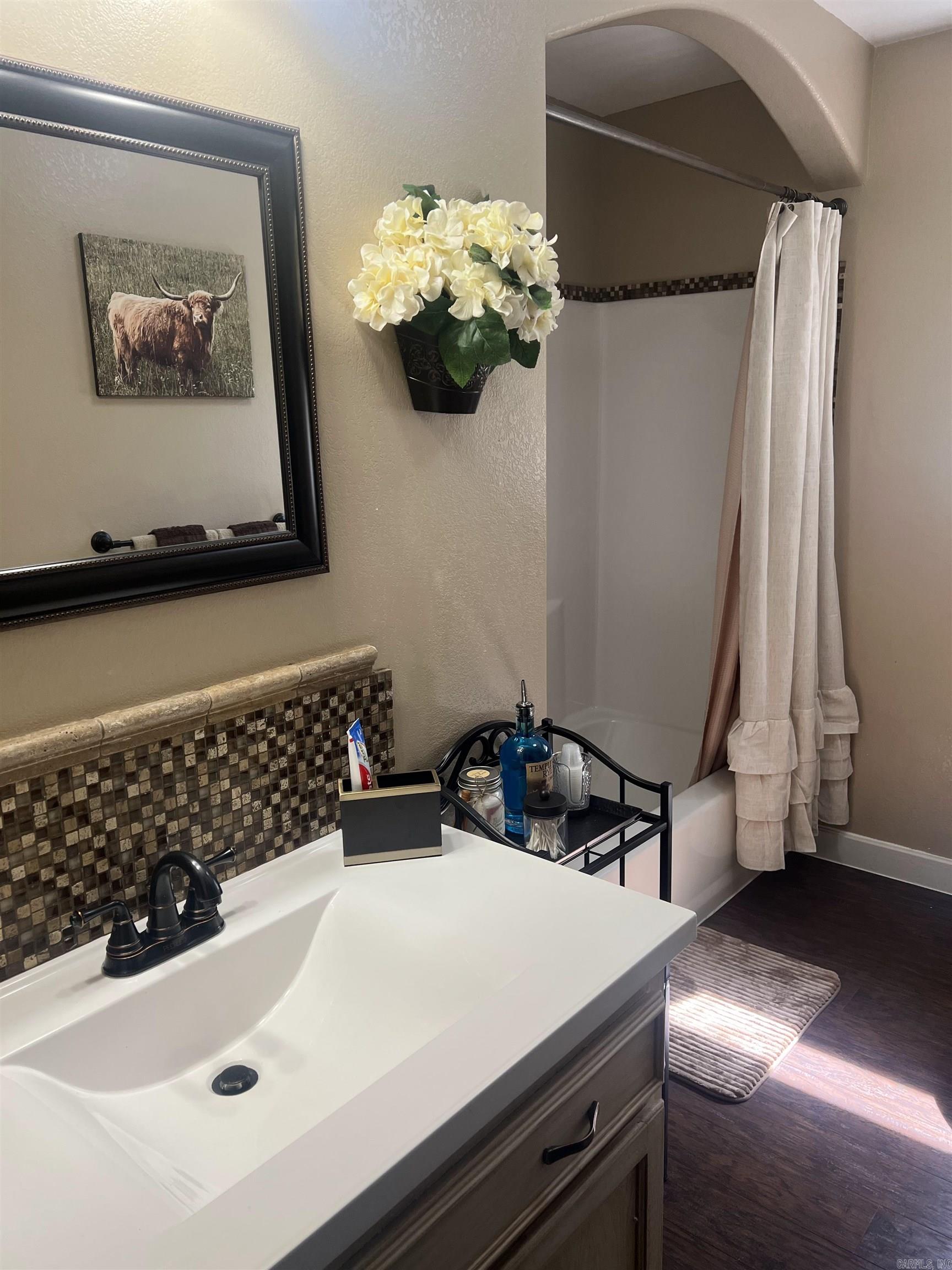 4001 Highway 71 S Mena, AR 71953