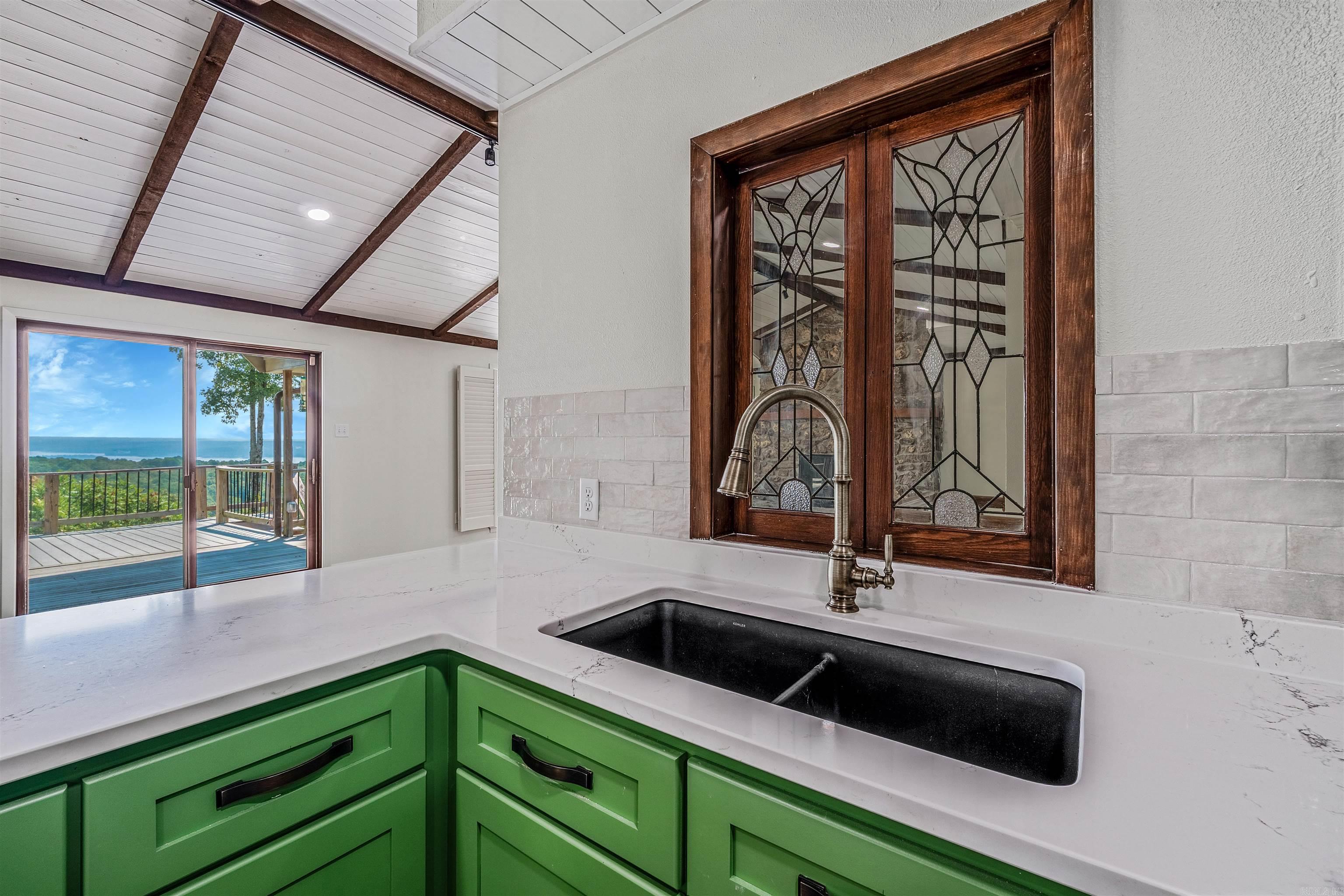 265 Pine Hill Road  Fairfield Bay, AR