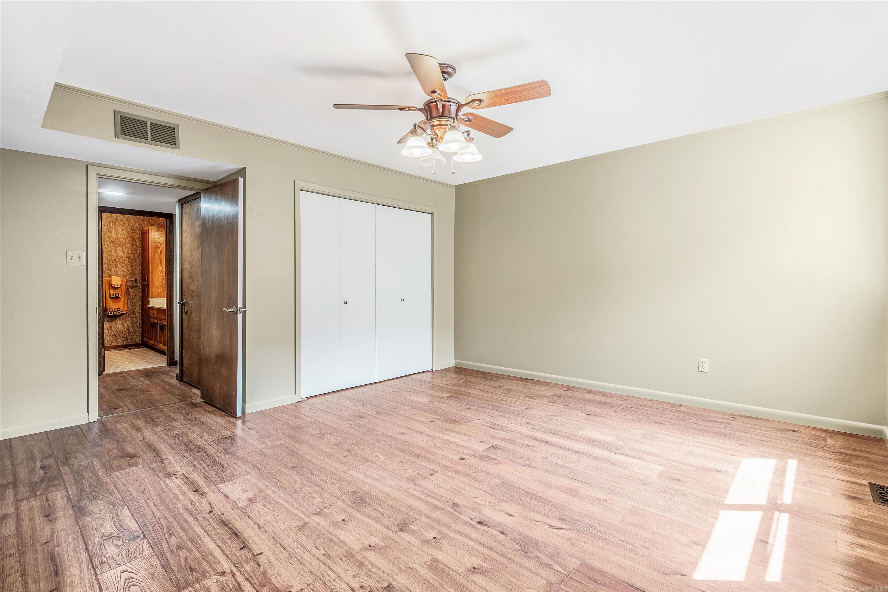 265 Pine Hill Road  Fairfield Bay, AR