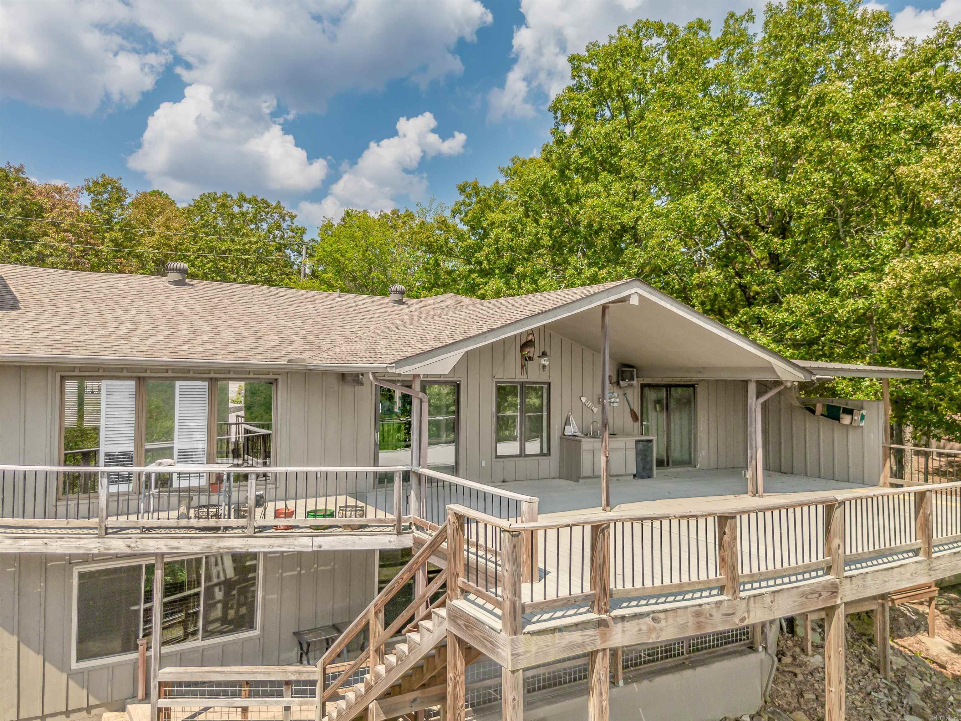 265 Pine Hill Road  Fairfield Bay, AR