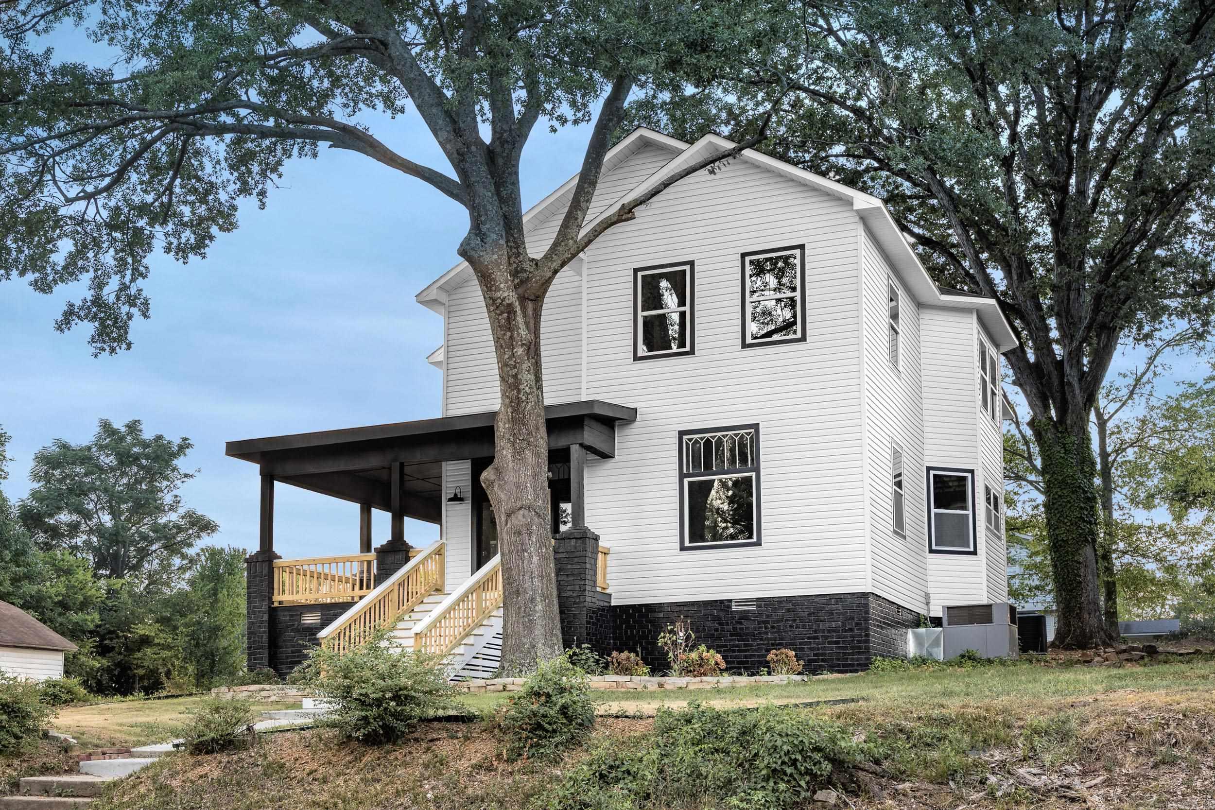 2522 Broadway Street Little Rock, AR 72202