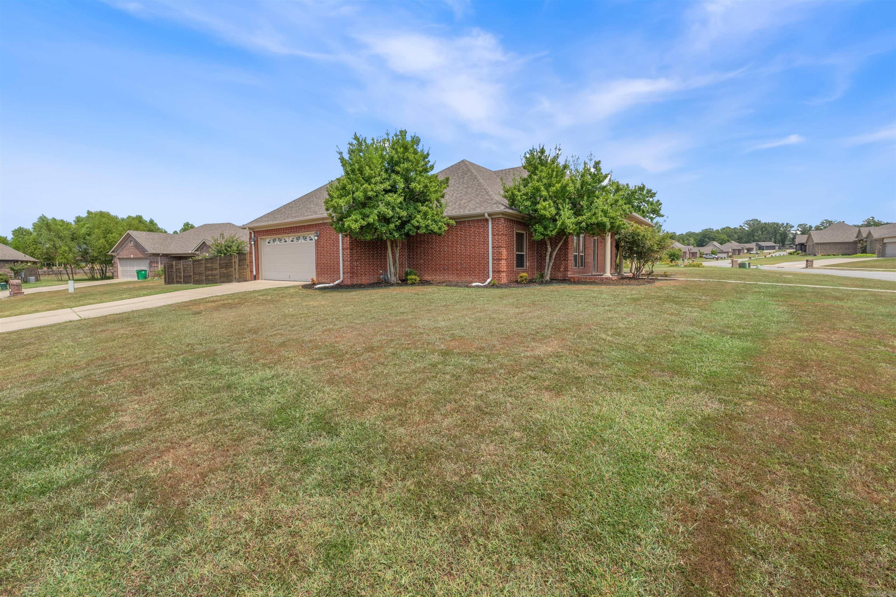 164 Crystal Lake Rd  Austin, AR