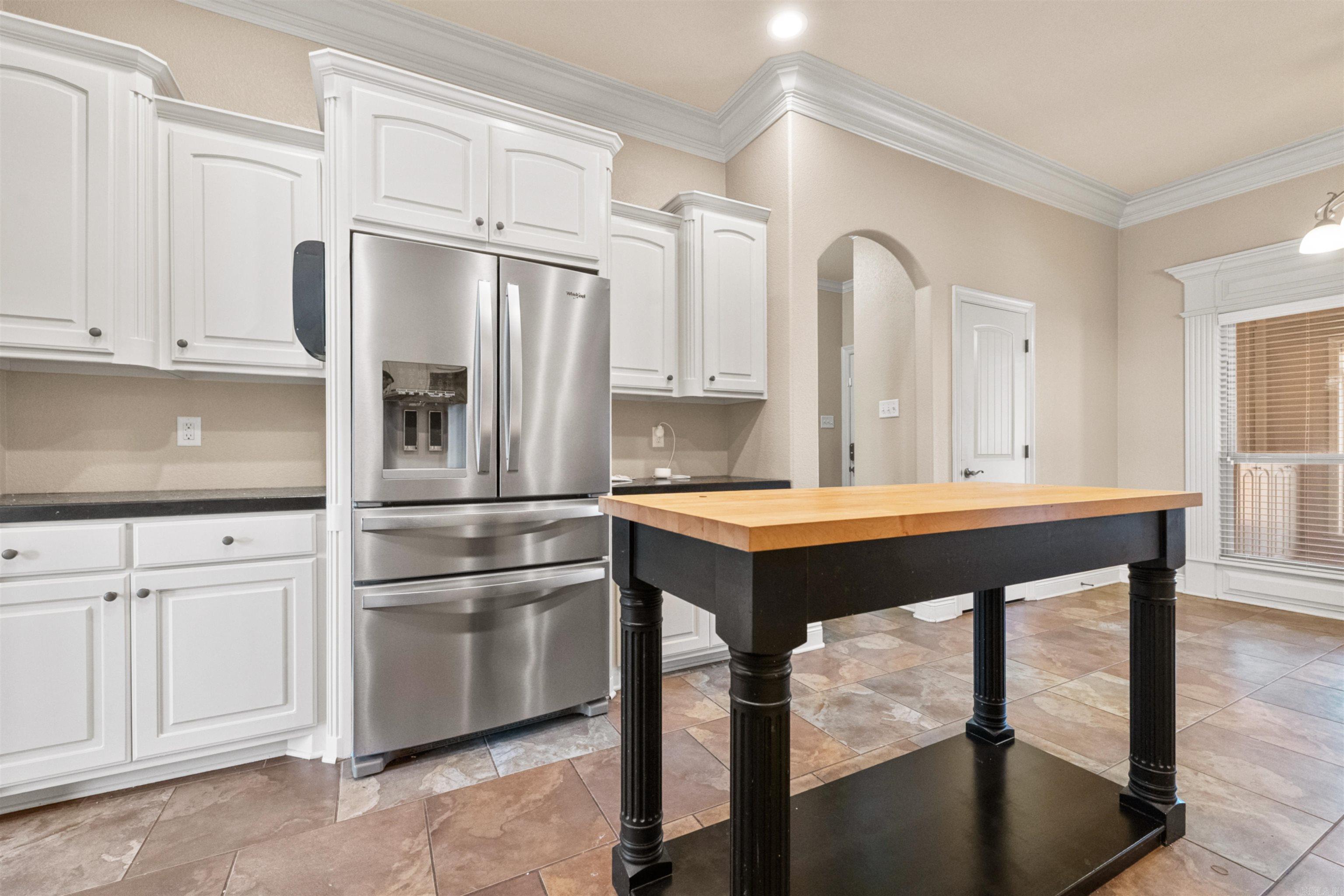 164 Crystal Lake Rd  Austin, AR